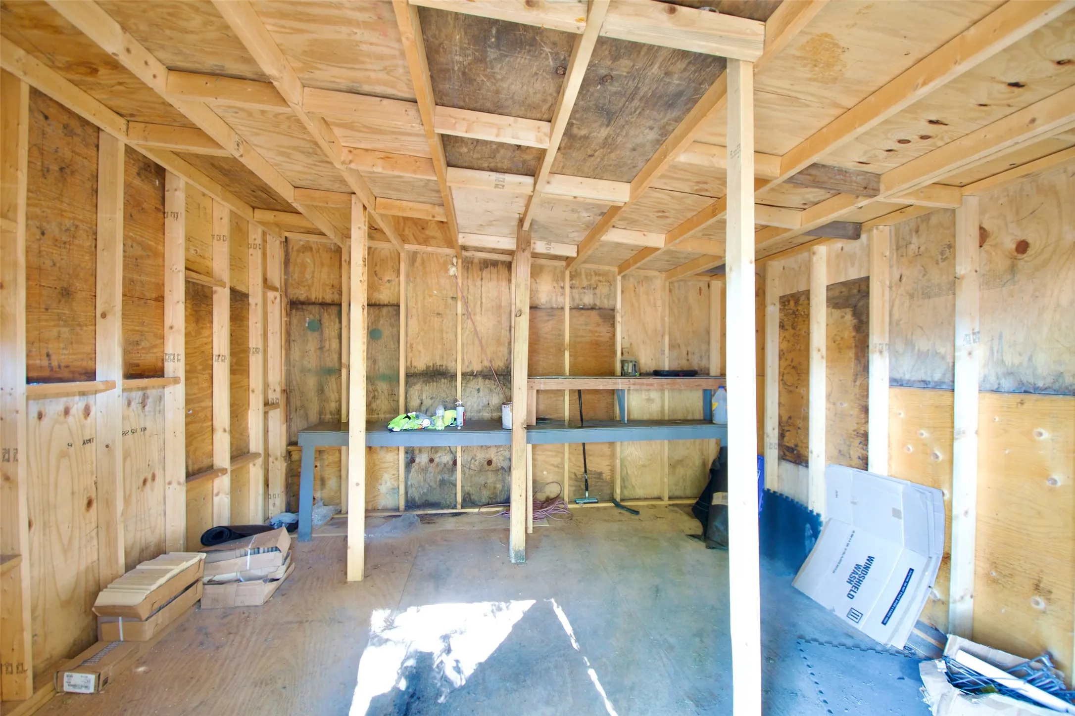 Single Family Residence For Sale in Coryell County , 129 E FM 931, Gatesville, Texas 76528, 3 Bedroom, 2 Bathroom, Garage spaces, 1,256 Sqft, built in 1967, mls#21374026, Real Estate Agent in Gatesville, Homes For Sale in Coryell county, Homes For Sale in Gatesville, Realtor in Gatesville Texas, Real Estate Brokerage Independent Realty Texas, Luminita Cordes Realtor