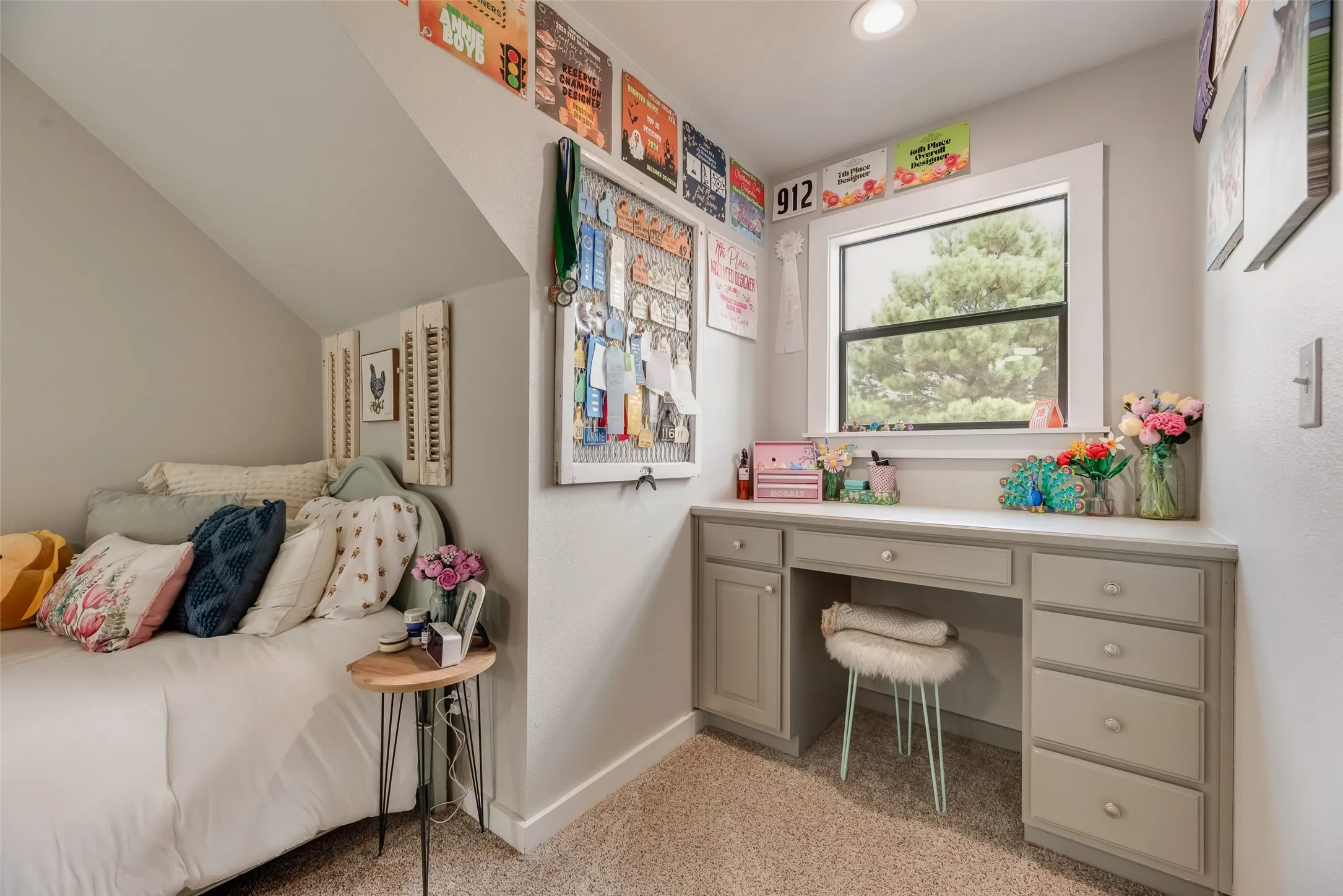 Bedroom 3 with built in desk