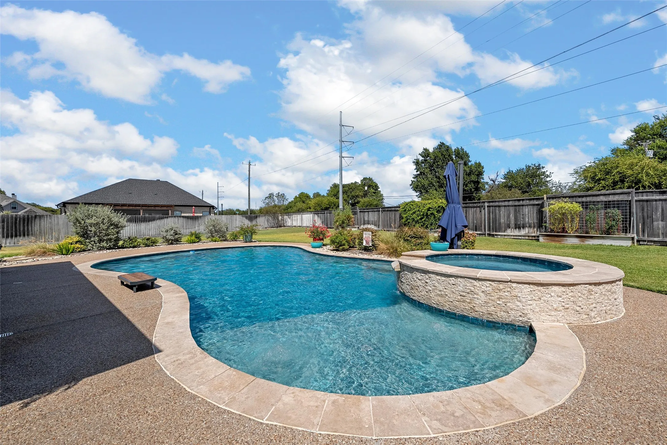 Single Family Residence For Sale in Mc Lennan County , 804 Gallant Fox, Hewitt, Texas 76643, 4 Bedroom, 3 Bathroom, 2 Garage spaces, 2,264 Sqft, built in 2020, mls#21375798, Real Estate Agent in Hewitt, Homes For Sale in Mc Lennan county, Homes For Sale in Hewitt, Realtor in Hewitt Texas, Real Estate Brokerage Independent Realty Texas, Luminita Cordes Realtor