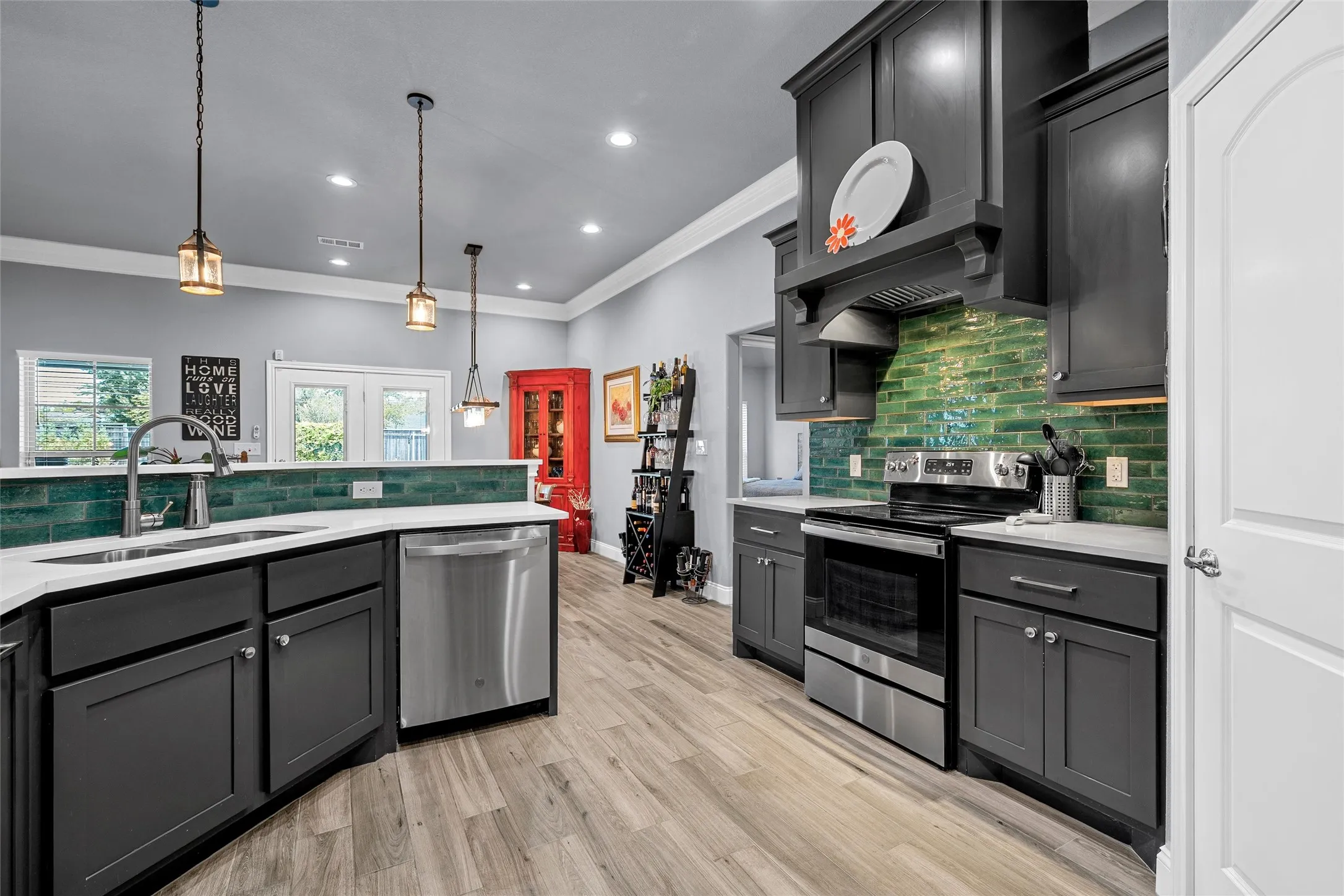 Single Family Residence For Sale in Mc Lennan County , 804 Gallant Fox, Hewitt, Texas 76643, 4 Bedroom, 3 Bathroom, 2 Garage spaces, 2,264 Sqft, built in 2020, mls#21375798, Real Estate Agent in Hewitt, Homes For Sale in Mc Lennan county, Homes For Sale in Hewitt, Realtor in Hewitt Texas, Real Estate Brokerage Independent Realty Texas, Luminita Cordes Realtor