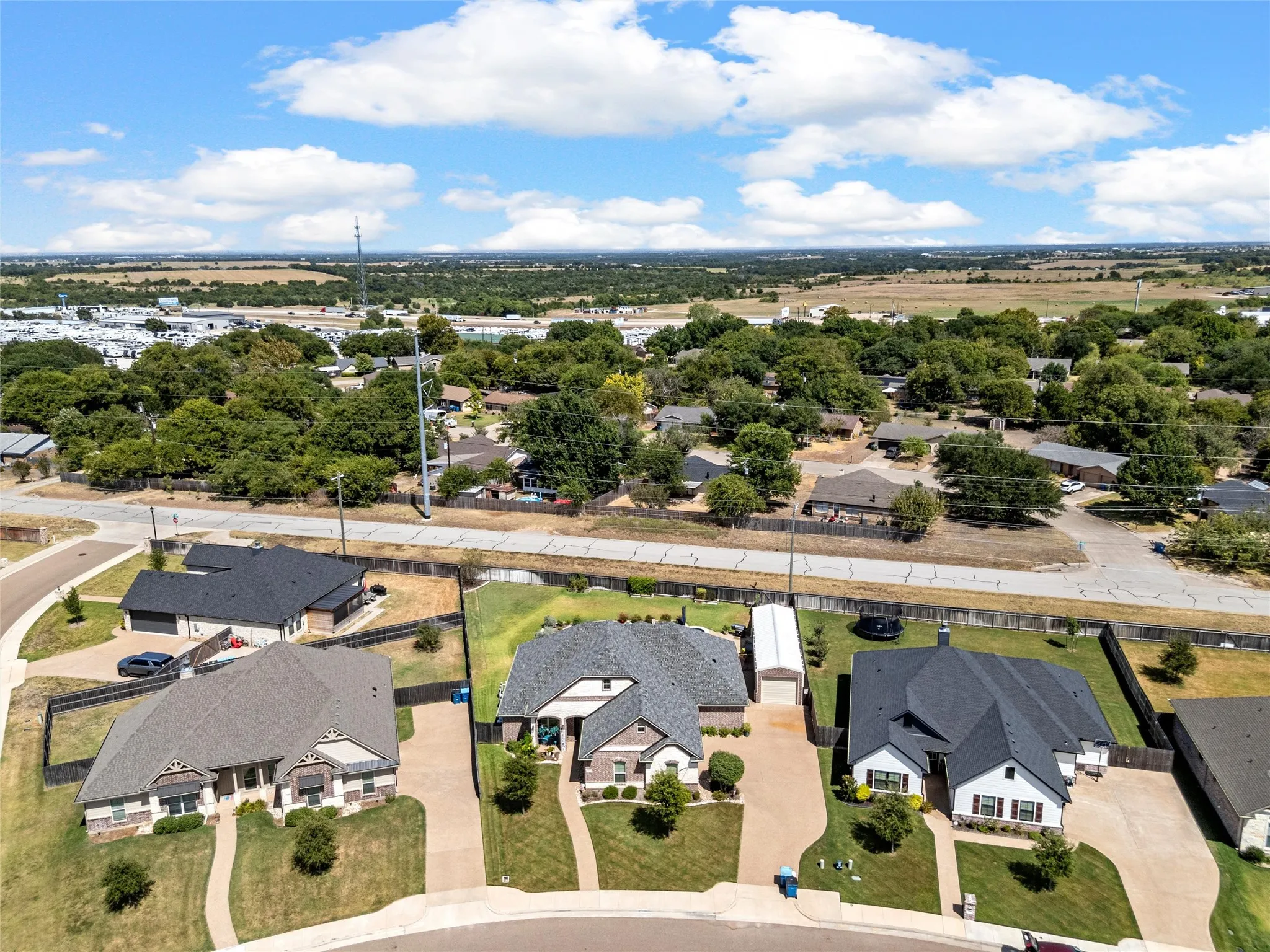Single Family Residence For Sale in Mc Lennan County , 804 Gallant Fox, Hewitt, Texas 76643, 4 Bedroom, 3 Bathroom, 2 Garage spaces, 2,264 Sqft, built in 2020, mls#21375798, Real Estate Agent in Hewitt, Homes For Sale in Mc Lennan county, Homes For Sale in Hewitt, Realtor in Hewitt Texas, Real Estate Brokerage Independent Realty Texas, Luminita Cordes Realtor