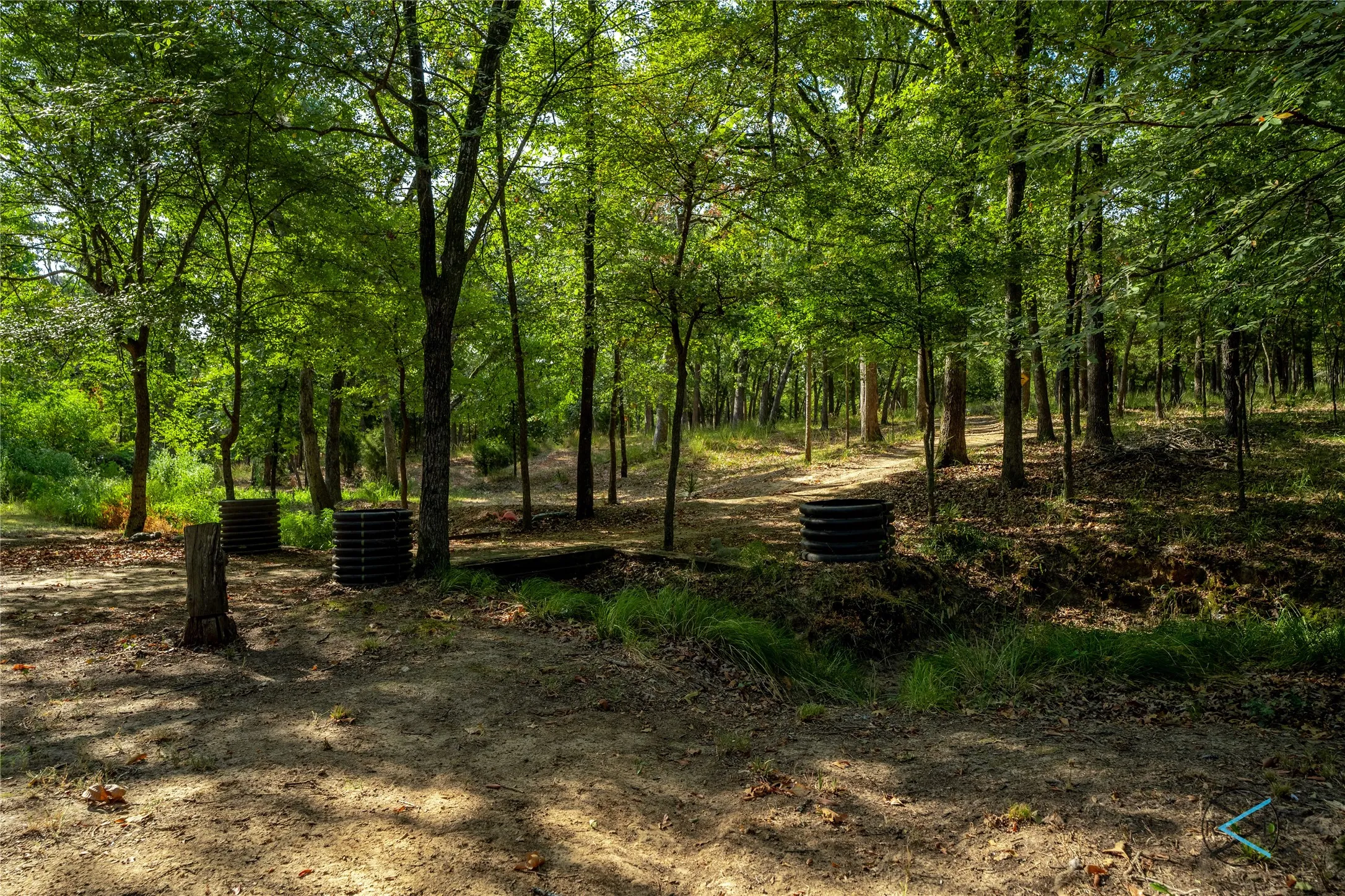 Mobile Home For Sale in Henderson County , 6060 Pinnacle Club Drive, Mabank, Texas 75156, 3 Bedroom, 2 Bathroom, Garage spaces, 1,792 Sqft, built in 2000, mls#21375966, Real Estate Agent in Mabank, Homes For Sale in Henderson county, Homes For Sale in Mabank, Realtor in Mabank Texas, Real Estate Brokerage Independent Realty Texas, Luminita Cordes Realtor