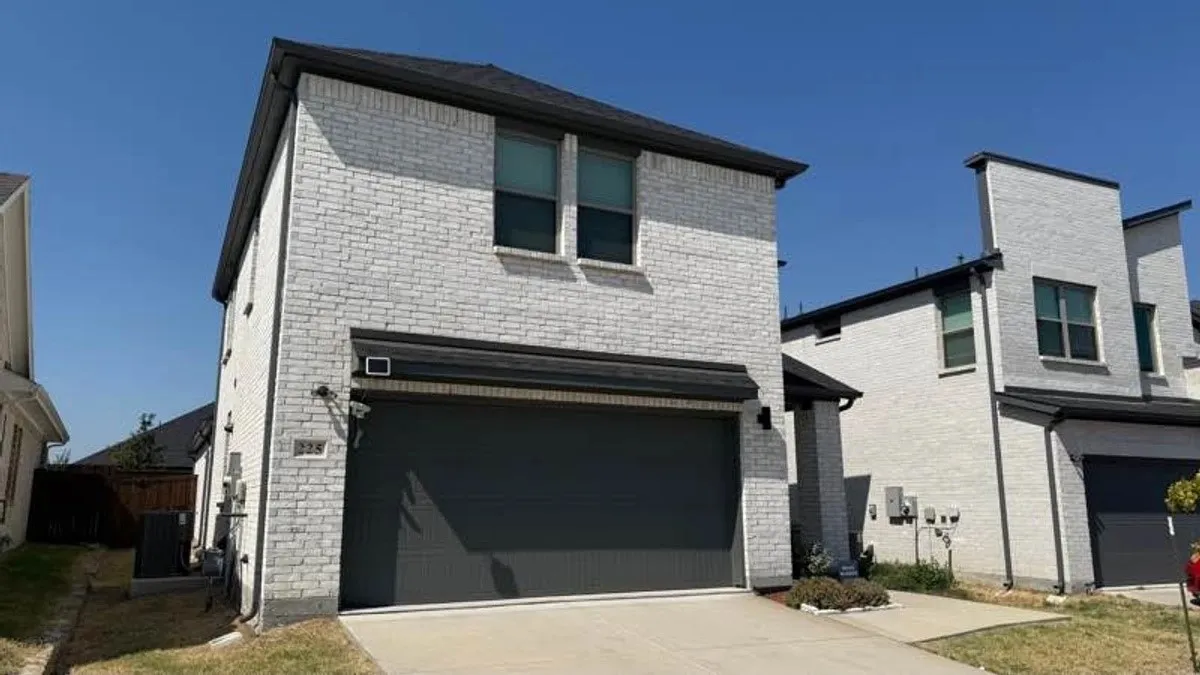 Single Family Residence For Rent in Collin County , 225 Mountain Meadow Lane, Princeton, Texas 75071, 4 Bedroom, 4 Bathroom, 2 Garage spaces, 2,547 Sqft, built in 2023, mls#21376139, Real Estate Agent in Princeton, Homes For Rent in Collin county, Homes For Rent in Princeton, Realtor in Princeton Texas, Real Estate Brokerage Independent Realty Texas, Luminita Cordes Realtor