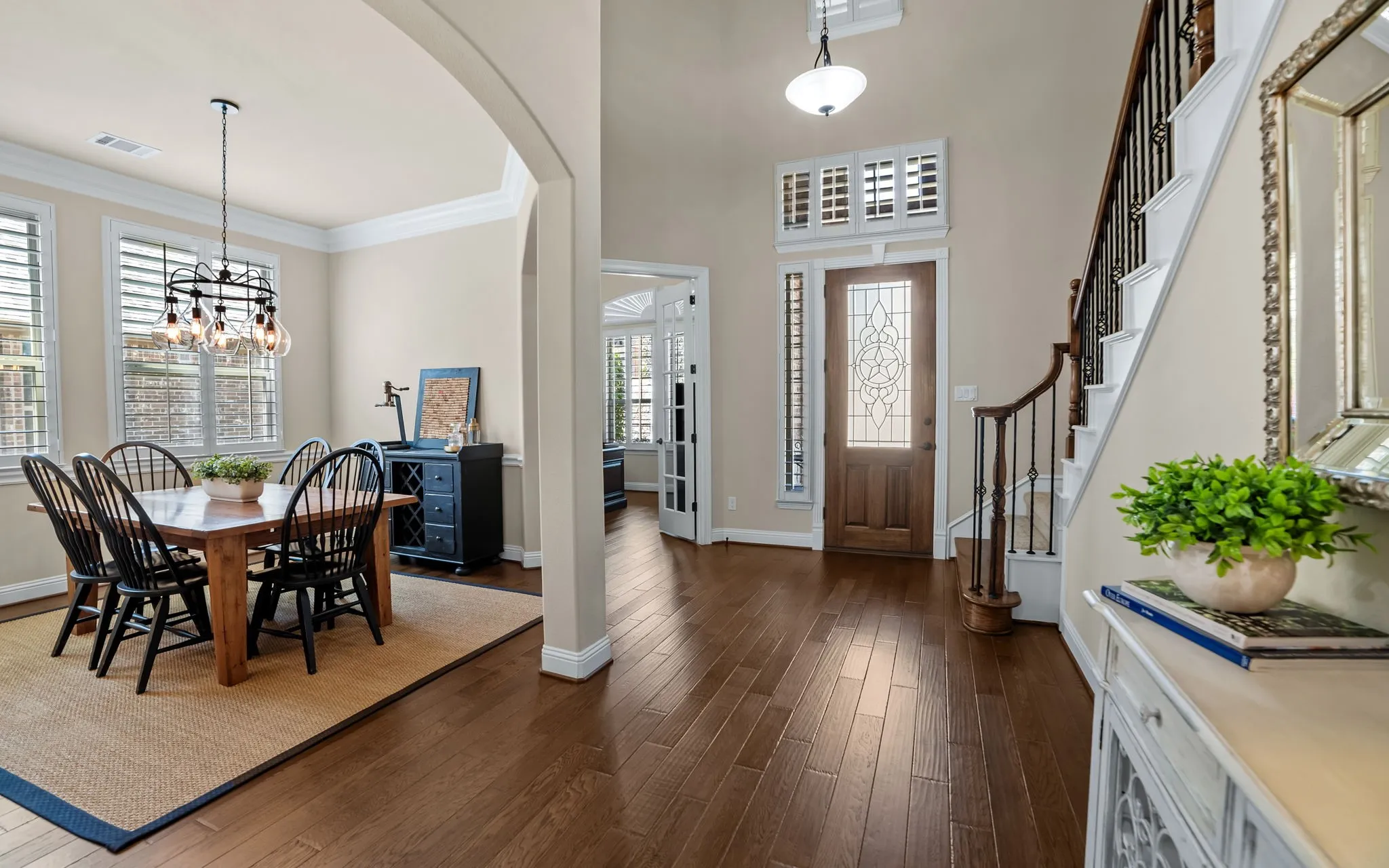 Single Family Residence For Sale in Collin County , 1101 Sonoma Drive, Mc Kinney, Texas 75072, 4 Bedroom, 4 Bathroom, 2 Garage spaces, 3,461 Sqft, built in 2013, mls#21375924, Real Estate Agent in Mc Kinney, Homes For Sale in Collin county, Homes For Sale in Mc Kinney, Realtor in Mc Kinney Texas, Real Estate Brokerage Independent Realty Texas, Luminita Cordes Realtor