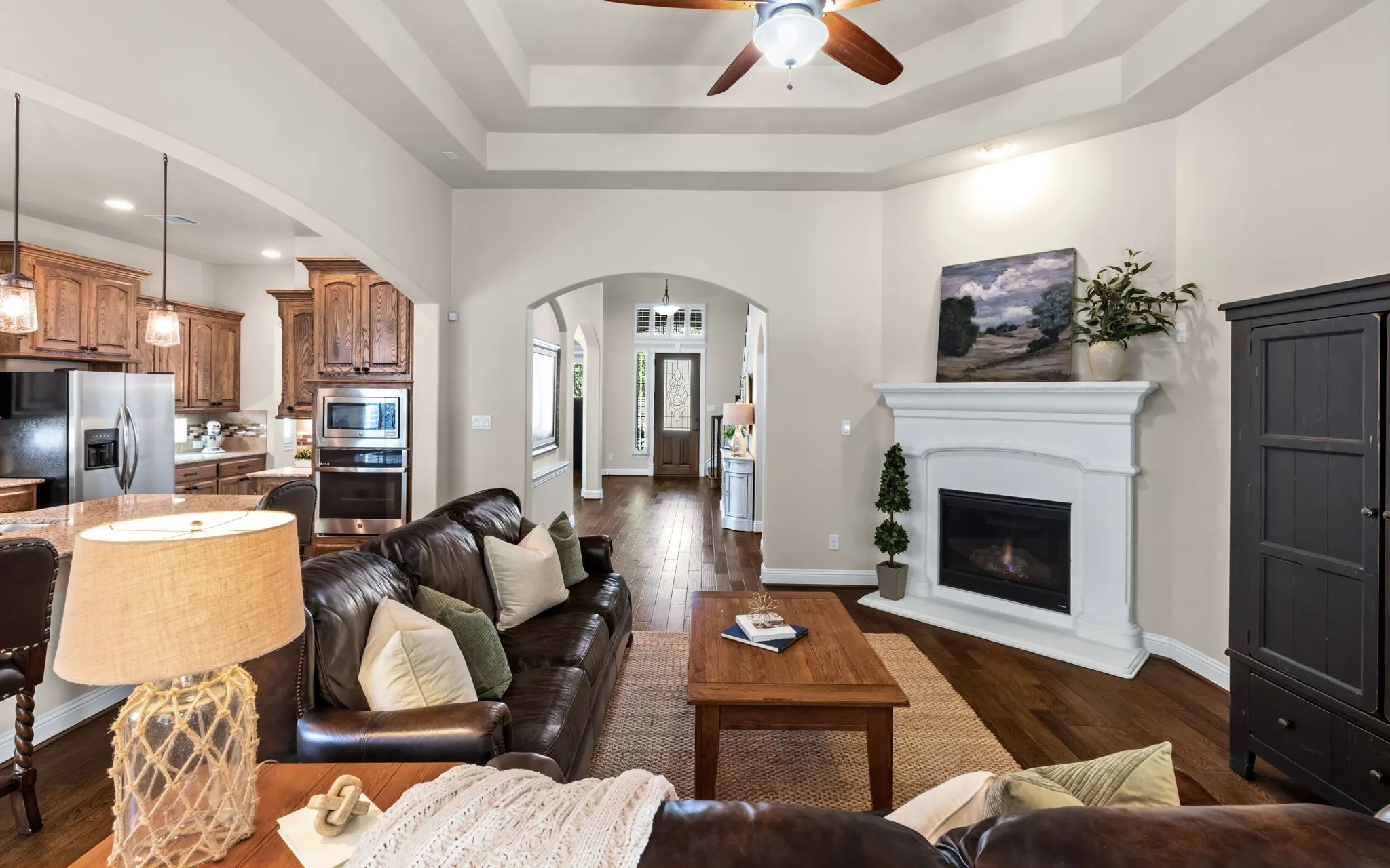 Single Family Residence For Sale in Collin County , 1101 Sonoma Drive, Mc Kinney, Texas 75072, 4 Bedroom, 4 Bathroom, 2 Garage spaces, 3,461 Sqft, built in 2013, mls#21375924, Real Estate Agent in Mc Kinney, Homes For Sale in Collin county, Homes For Sale in Mc Kinney, Realtor in Mc Kinney Texas, Real Estate Brokerage Independent Realty Texas, Luminita Cordes Realtor