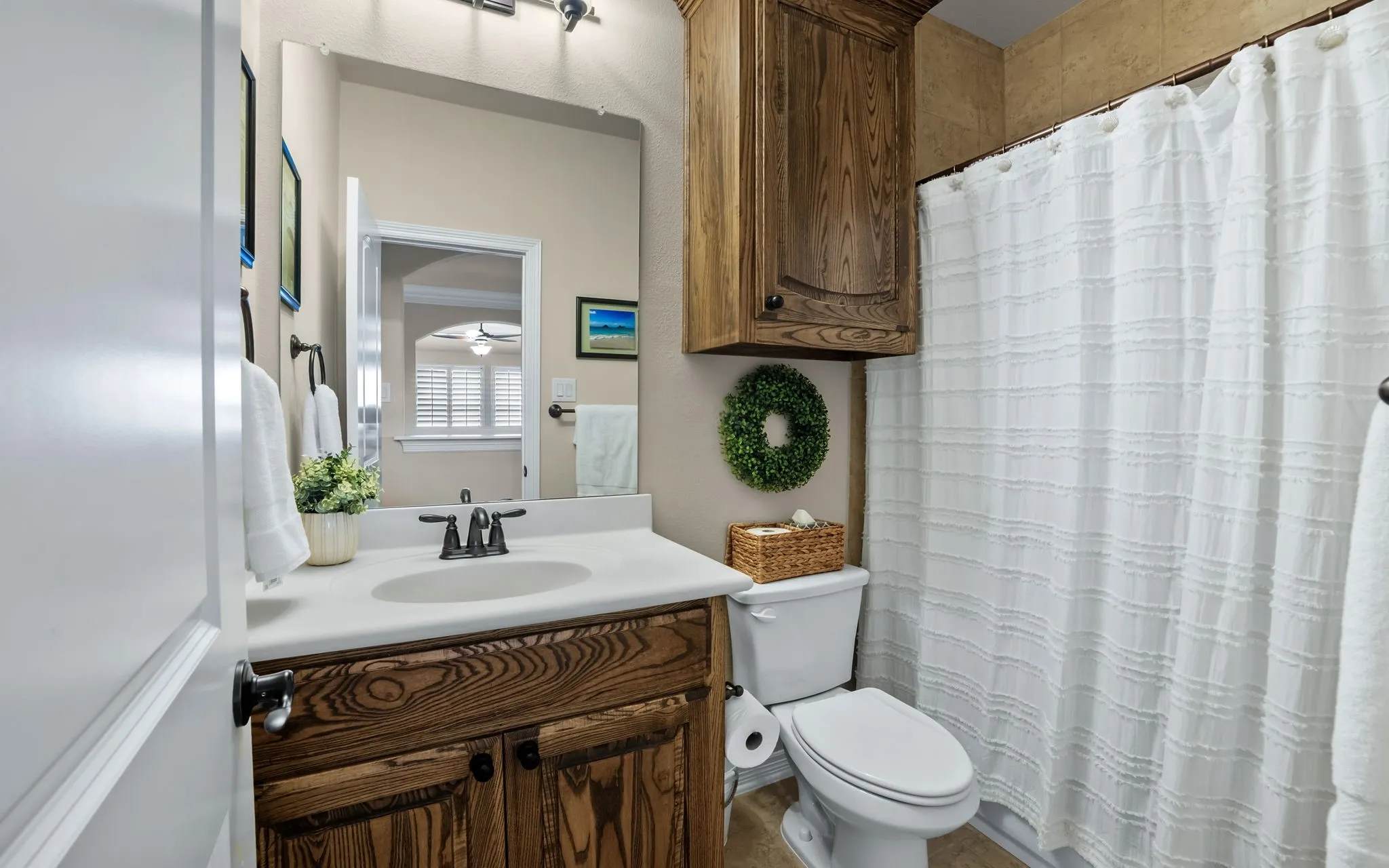 Single Family Residence For Sale in Collin County , 1101 Sonoma Drive, Mc Kinney, Texas 75072, 4 Bedroom, 4 Bathroom, 2 Garage spaces, 3,461 Sqft, built in 2013, mls#21375924, Real Estate Agent in Mc Kinney, Homes For Sale in Collin county, Homes For Sale in Mc Kinney, Realtor in Mc Kinney Texas, Real Estate Brokerage Independent Realty Texas, Luminita Cordes Realtor
