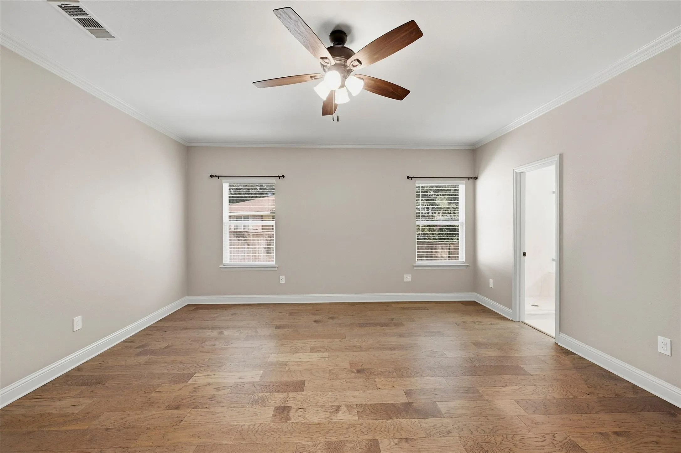 Single Family Residence For Sale in Grayson County , 57 Texoma Terrace Road, Denison, Texas 75020, 3 Bedroom, 3 Bathroom, 2 Garage spaces, 2,170 Sqft, built in 2022, mls#21376152, Real Estate Agent in Denison, Homes For Sale in Grayson county, Homes For Sale in Denison, Realtor in Denison Texas, Real Estate Brokerage Independent Realty Texas, Luminita Cordes Realtor