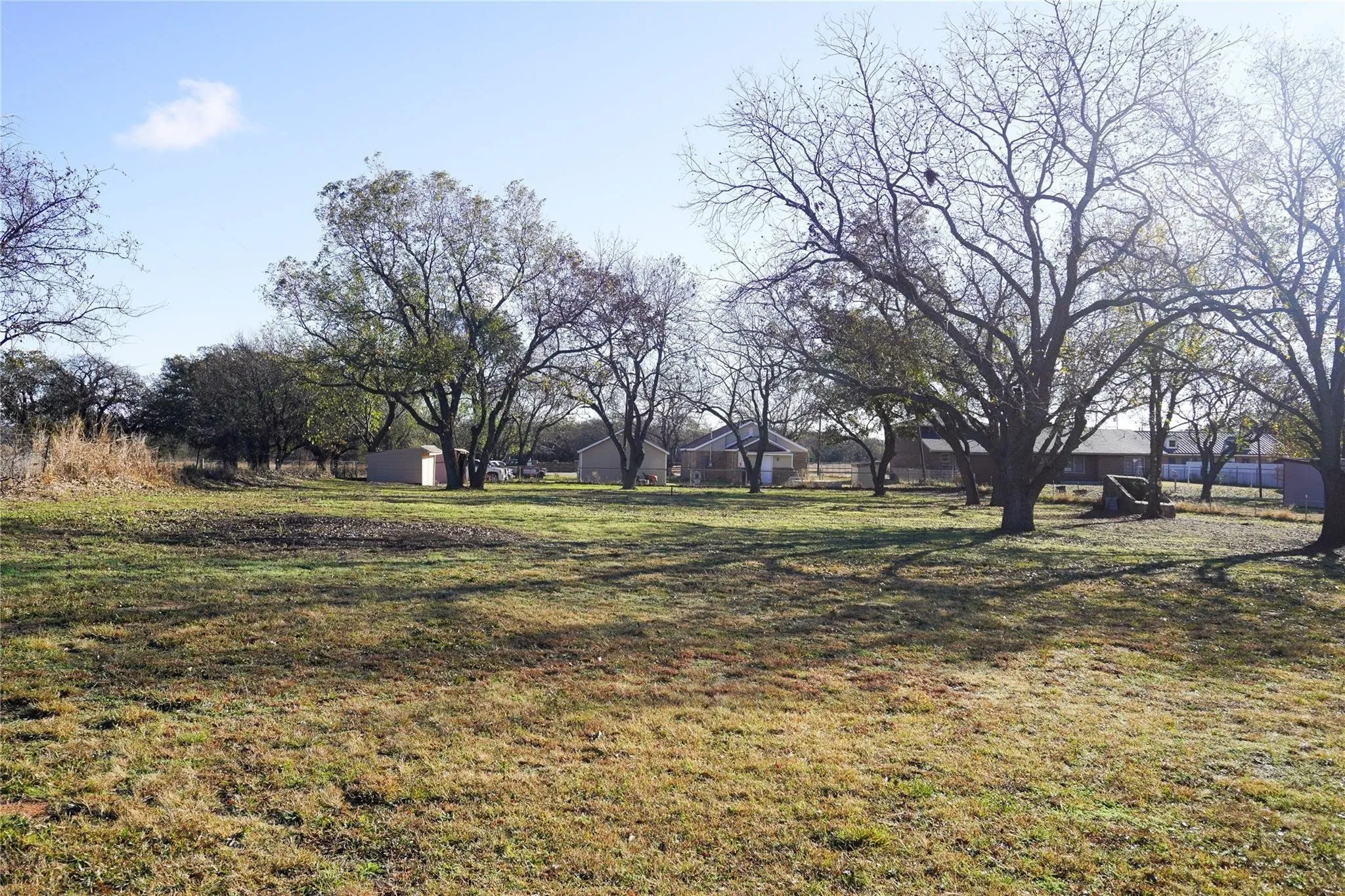 Single Family Residence For Sale in Montague County , 7498 State Highway 175, Montague, Texas 76251, 3 Bedroom, 1 Bathroom, 2 Garage spaces, 1,541 Sqft, built in 1950, mls#21376082, Real Estate Agent in Montague, Homes For Sale in Montague county, Homes For Sale in Montague, Realtor in Montague Texas, Real Estate Brokerage Independent Realty Texas, Luminita Cordes Realtor
