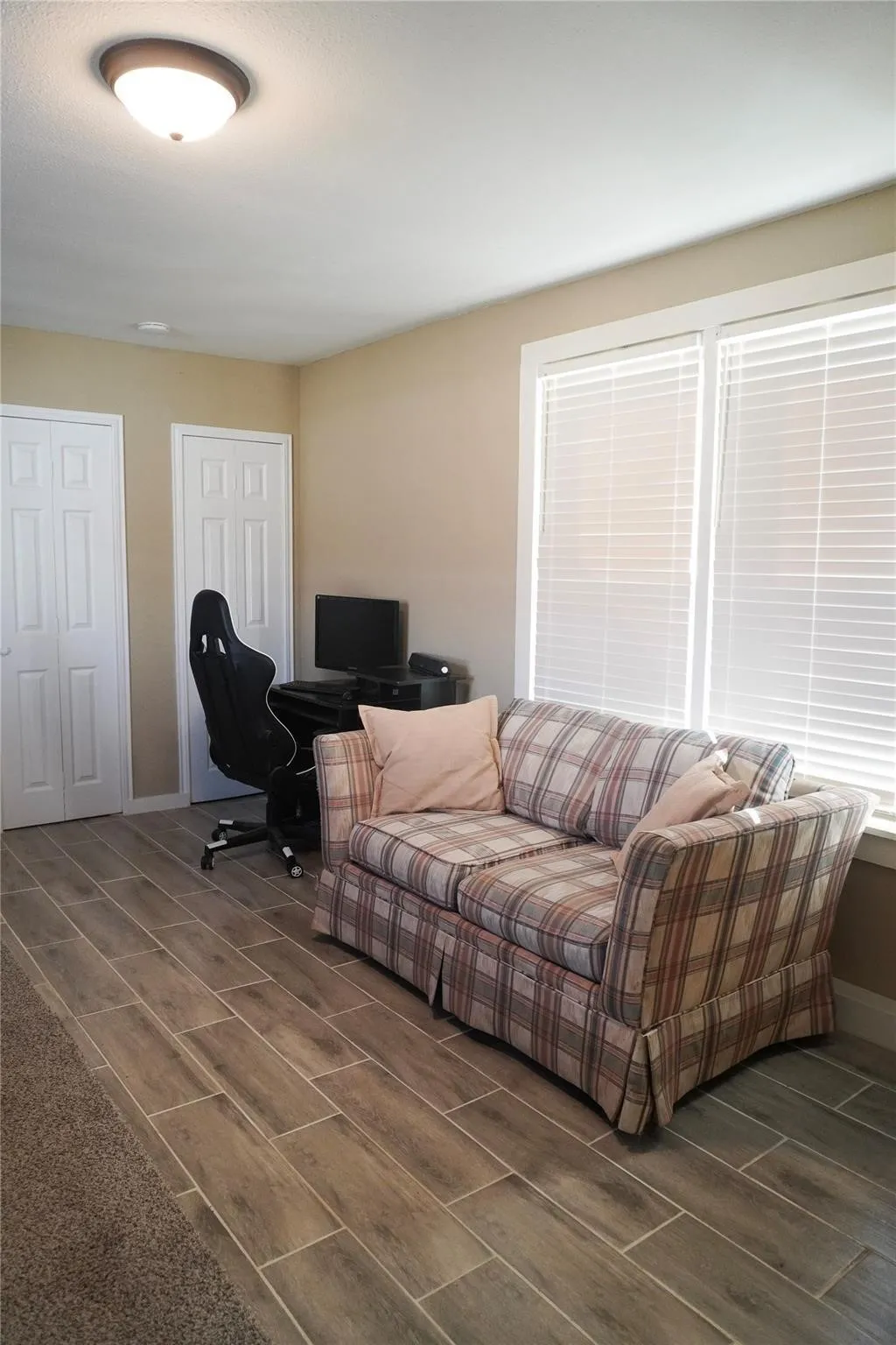 Single Family Residence For Sale in Montague County , 7498 State Highway 175, Montague, Texas 76251, 3 Bedroom, 1 Bathroom, 2 Garage spaces, 1,541 Sqft, built in 1950, mls#21376082, Real Estate Agent in Montague, Homes For Sale in Montague county, Homes For Sale in Montague, Realtor in Montague Texas, Real Estate Brokerage Independent Realty Texas, Luminita Cordes Realtor