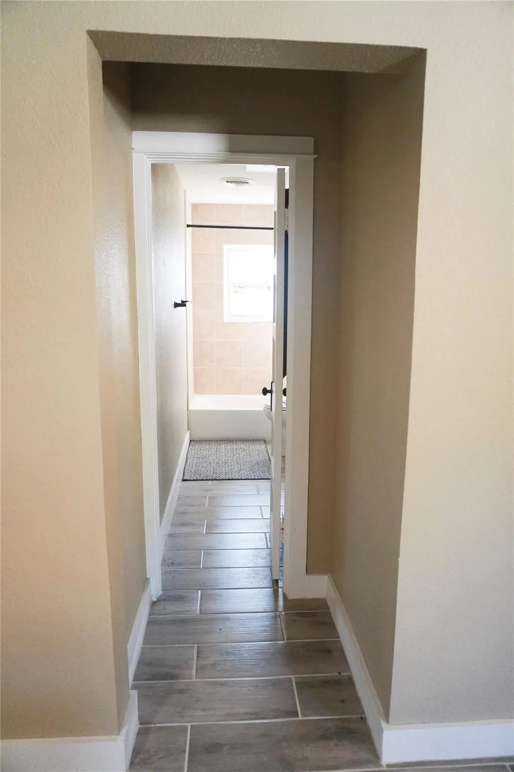 Single Family Residence For Sale in Montague County , 7498 State Highway 175, Montague, Texas 76251, 3 Bedroom, 1 Bathroom, 2 Garage spaces, 1,541 Sqft, built in 1950, mls#21376082, Real Estate Agent in Montague, Homes For Sale in Montague county, Homes For Sale in Montague, Realtor in Montague Texas, Real Estate Brokerage Independent Realty Texas, Luminita Cordes Realtor