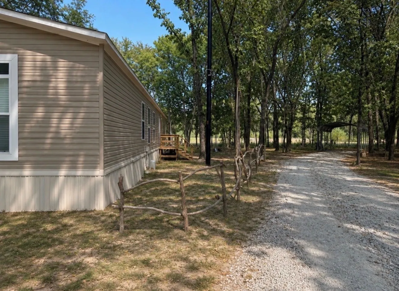 Mobile Home For Sale in Van Zandt County , 165 Private Road 6047, Wills Point, Texas 75169, 6 Bedroom, 4 Bathroom, Garage spaces, 2,500 Sqft, built in 2022, mls#21374907, Real Estate Agent in Wills Point, Homes For Sale in Van Zandt county, Homes For Sale in Wills Point, Realtor in Wills Point Texas, Real Estate Brokerage Independent Realty Texas, Luminita Cordes Realtor