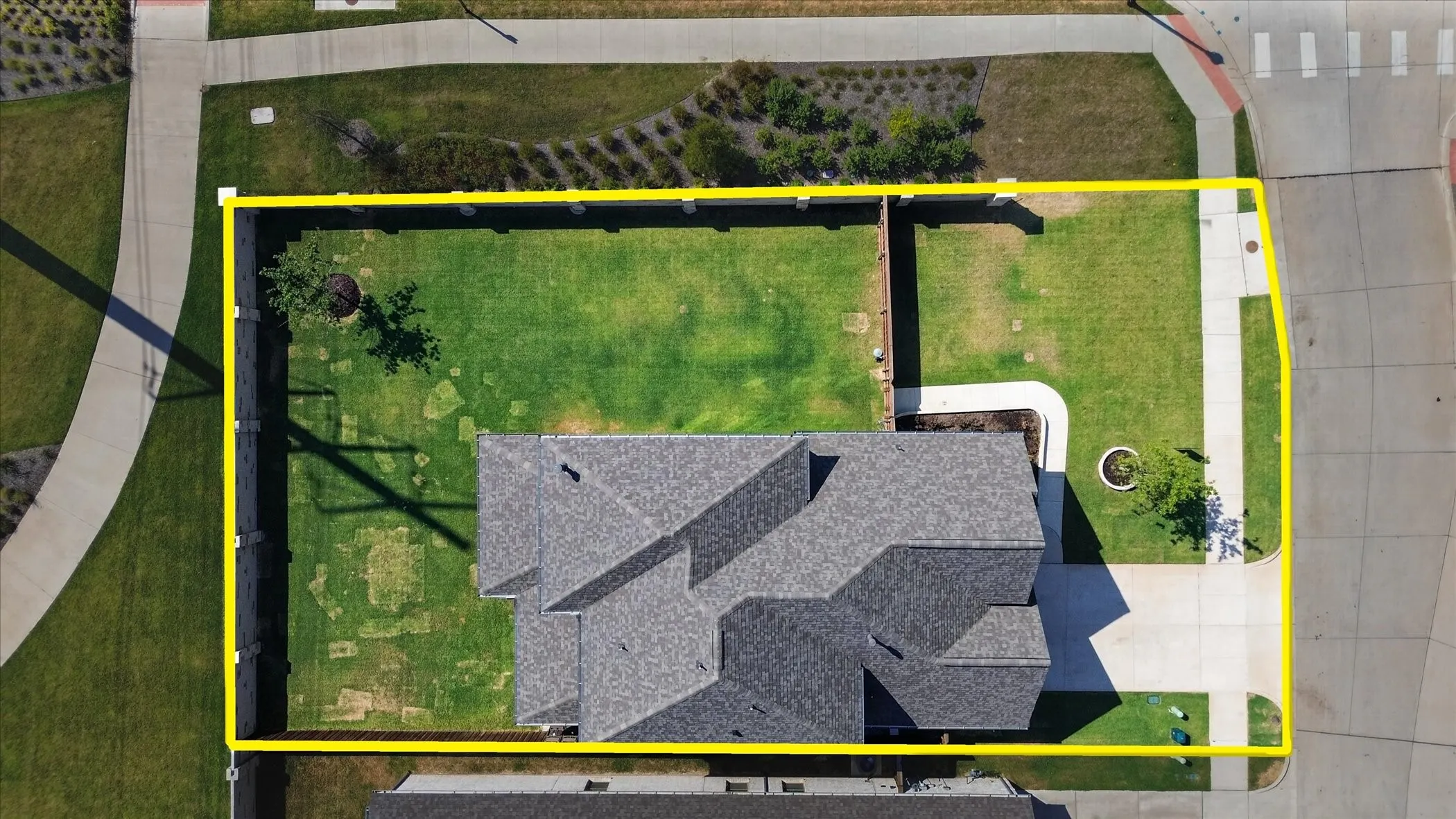 Single Family Residence For Sale in Collin County , 8400 Brookhaven Drive, Mc Kinney, Texas 75071, 4 Bedroom, 3 Bathroom, 2 Garage spaces, 2,315 Sqft, built in 2024, mls#21371157, Real Estate Agent in Mc Kinney, Homes For Sale in Collin county, Homes For Sale in Mc Kinney, Realtor in Mc Kinney Texas, Real Estate Brokerage Independent Realty Texas, Luminita Cordes Realtor