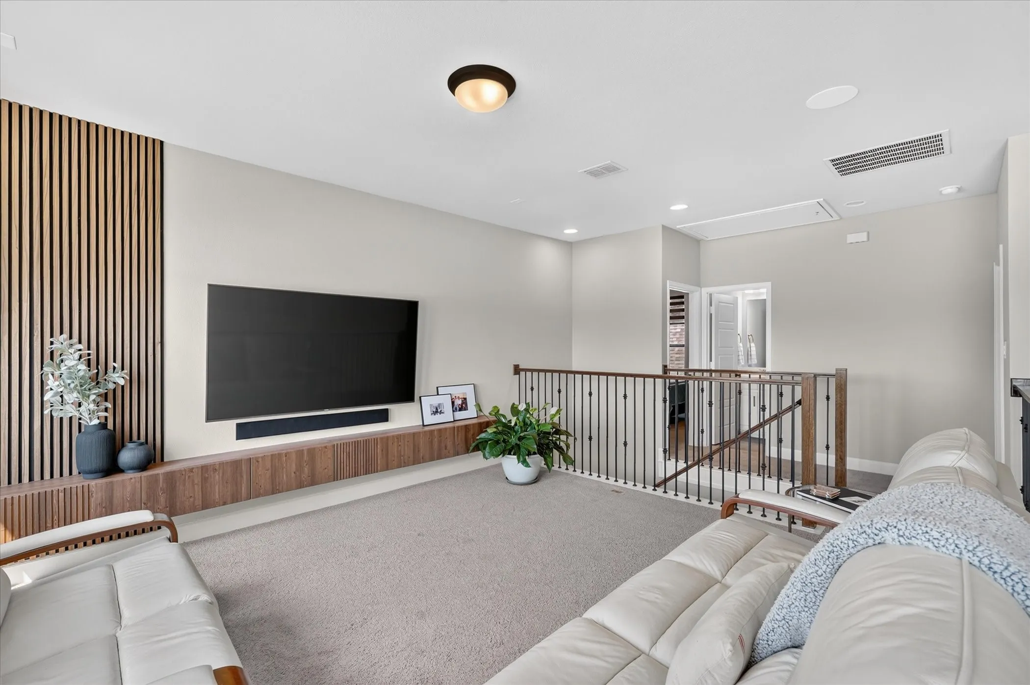 Single Family Residence For Sale in Collin County , 8400 Brookhaven Drive, Mc Kinney, Texas 75071, 4 Bedroom, 3 Bathroom, 2 Garage spaces, 2,315 Sqft, built in 2024, mls#21371157, Real Estate Agent in Mc Kinney, Homes For Sale in Collin county, Homes For Sale in Mc Kinney, Realtor in Mc Kinney Texas, Real Estate Brokerage Independent Realty Texas, Luminita Cordes Realtor