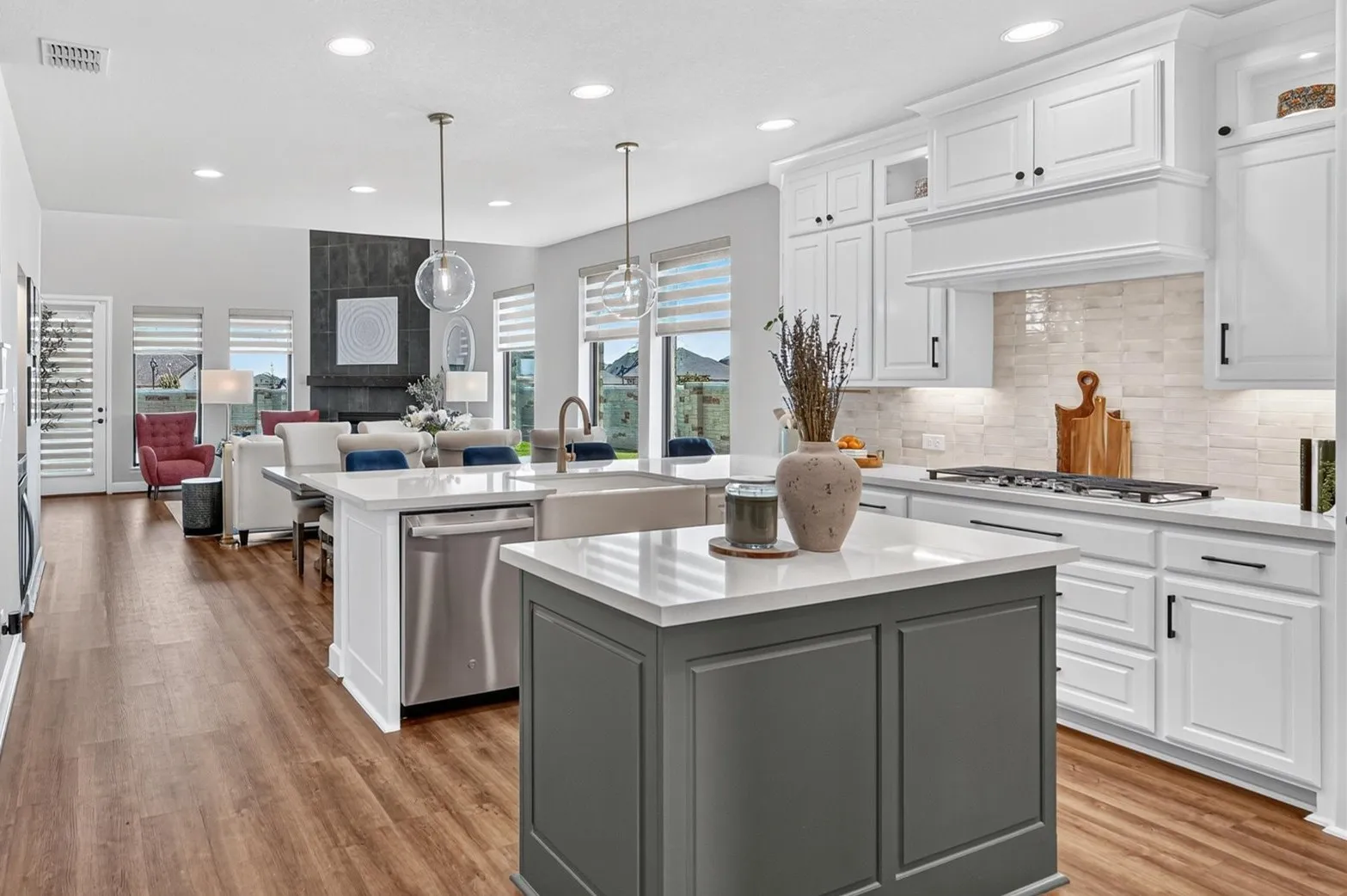 Single Family Residence For Sale in Collin County , 8400 Brookhaven Drive, Mc Kinney, Texas 75071, 4 Bedroom, 3 Bathroom, 2 Garage spaces, 2,315 Sqft, built in 2024, mls#21371157, Real Estate Agent in Mc Kinney, Homes For Sale in Collin county, Homes For Sale in Mc Kinney, Realtor in Mc Kinney Texas, Real Estate Brokerage Independent Realty Texas, Luminita Cordes Realtor