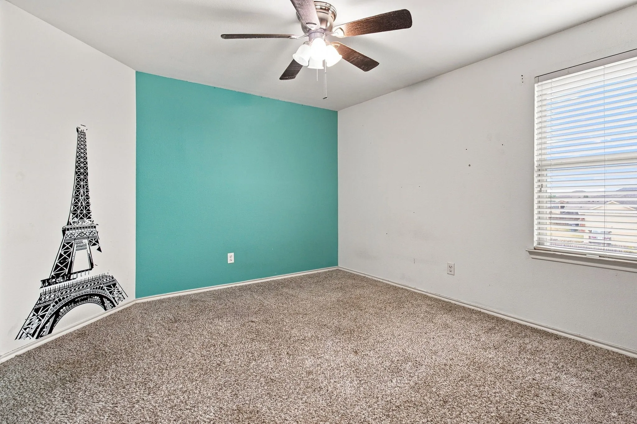Single Family Residence For Sale in Collin County , 1404 Diamond Court, Princeton, Texas 75407, 5 Bedroom, 4 Bathroom, 2 Garage spaces, 2,338 Sqft, built in 2017, mls#21371756, Real Estate Agent in Princeton, Homes For Sale in Collin county, Homes For Sale in Princeton, Realtor in Princeton Texas, Real Estate Brokerage Independent Realty Texas, Luminita Cordes Realtor