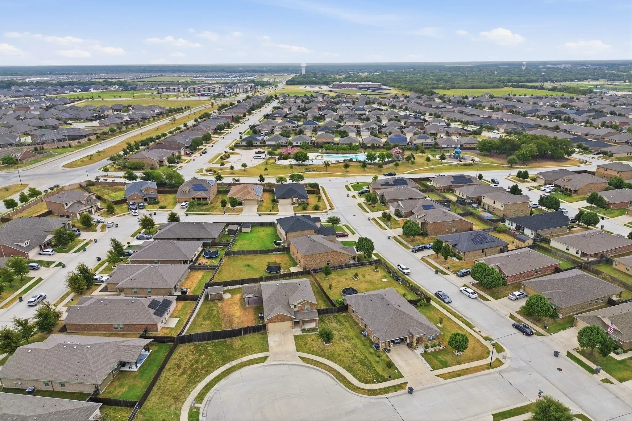 Residential neighborhood with multiple streets and cul-de-sacs