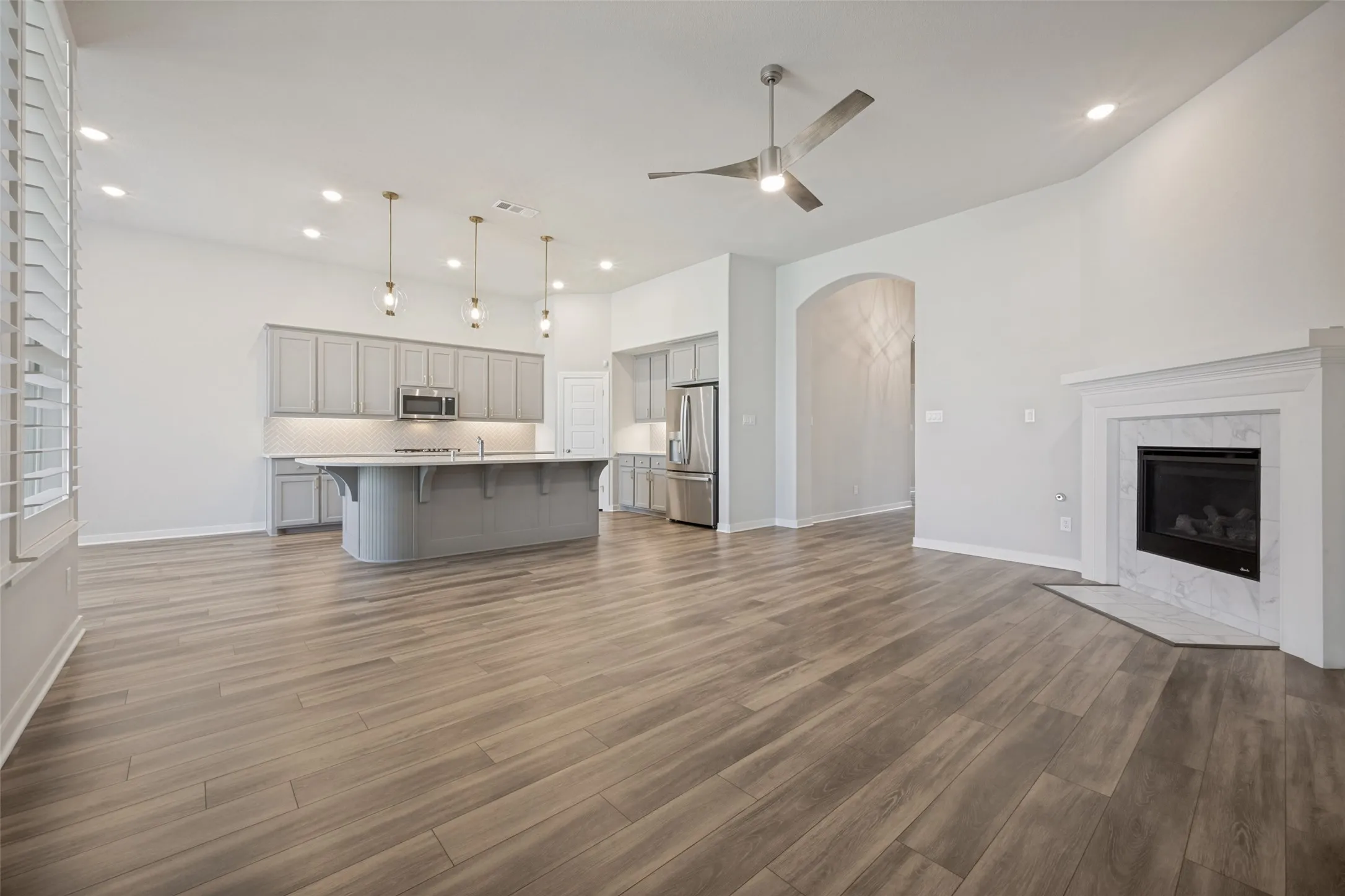 Single Family Residence For Rent in Denton County , 817 Nuthatch Court, Argyle, Texas 76226, 3 Bedroom, 3 Bathroom, 2 Garage spaces, 2,086 Sqft, built in 2020, mls#21376171, Real Estate Agent in Argyle, Homes For Rent in Denton county, Homes For Rent in Argyle, Realtor in Argyle Texas, Real Estate Brokerage Independent Realty Texas, Luminita Cordes Realtor