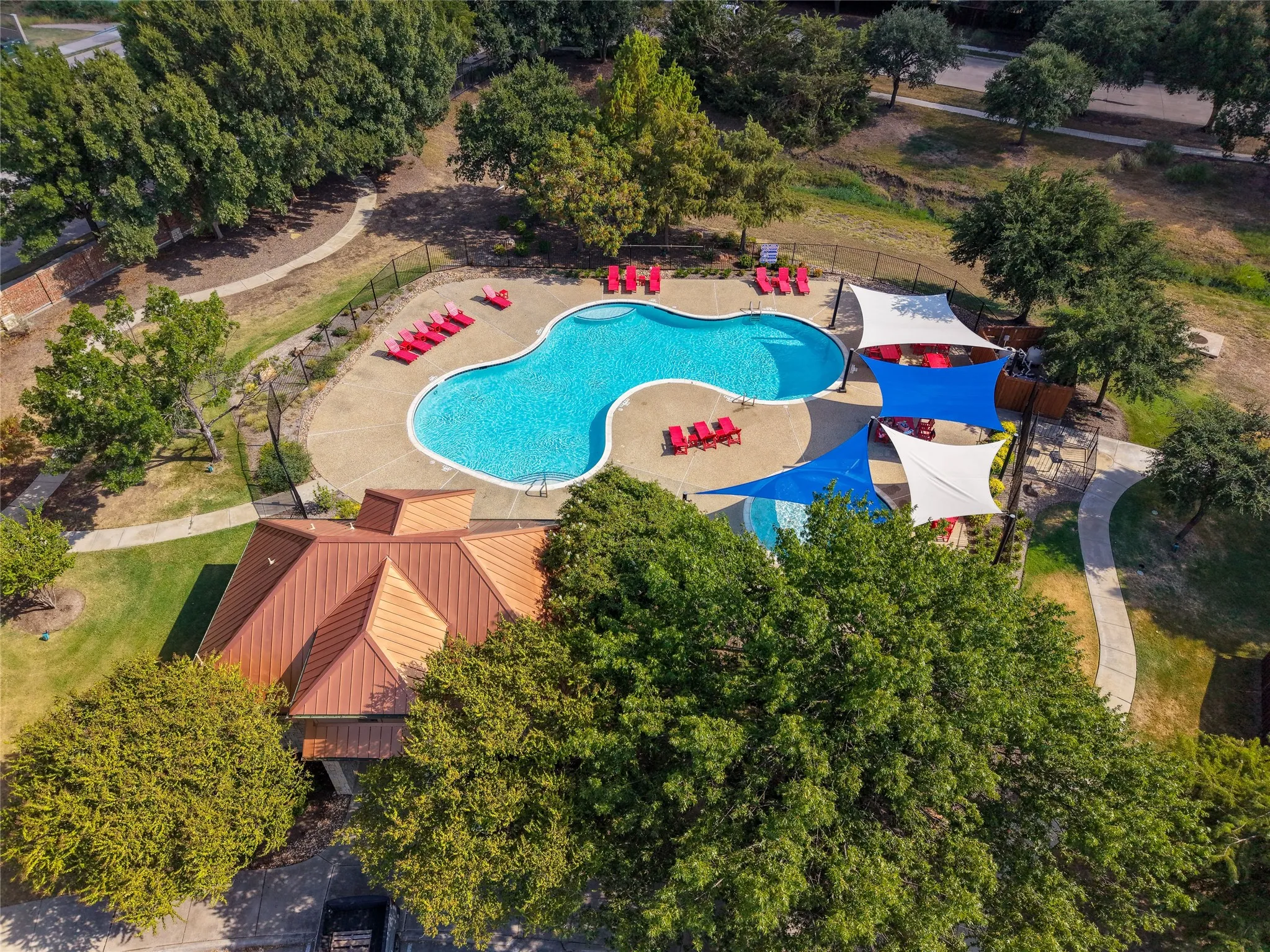 Single Family Residence For Sale in Denton County , 7943 Mc Kamy Drive, Frisco, Texas 75036, 3 Bedroom, 3 Bathroom, 2 Garage spaces, 2,996 Sqft, built in 2005, mls#21373146, Real Estate Agent in Frisco, Homes For Sale in Denton county, Homes For Sale in Frisco, Realtor in Frisco Texas, Real Estate Brokerage Independent Realty Texas, Luminita Cordes Realtor