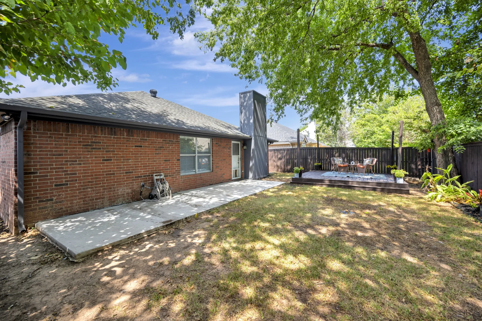Single Family Residence For Sale in Tarrant County , 4220 Maryanne Place, Haltom City, Texas 76137, 3 Bedroom, 2 Bathroom, 2 Garage spaces, 1,714 Sqft, built in 1993, mls#21372171, Real Estate Agent in Haltom City, Homes For Sale in Tarrant county, Homes For Sale in Haltom City, Realtor in Haltom City Texas, Real Estate Brokerage Independent Realty Texas, Luminita Cordes Realtor