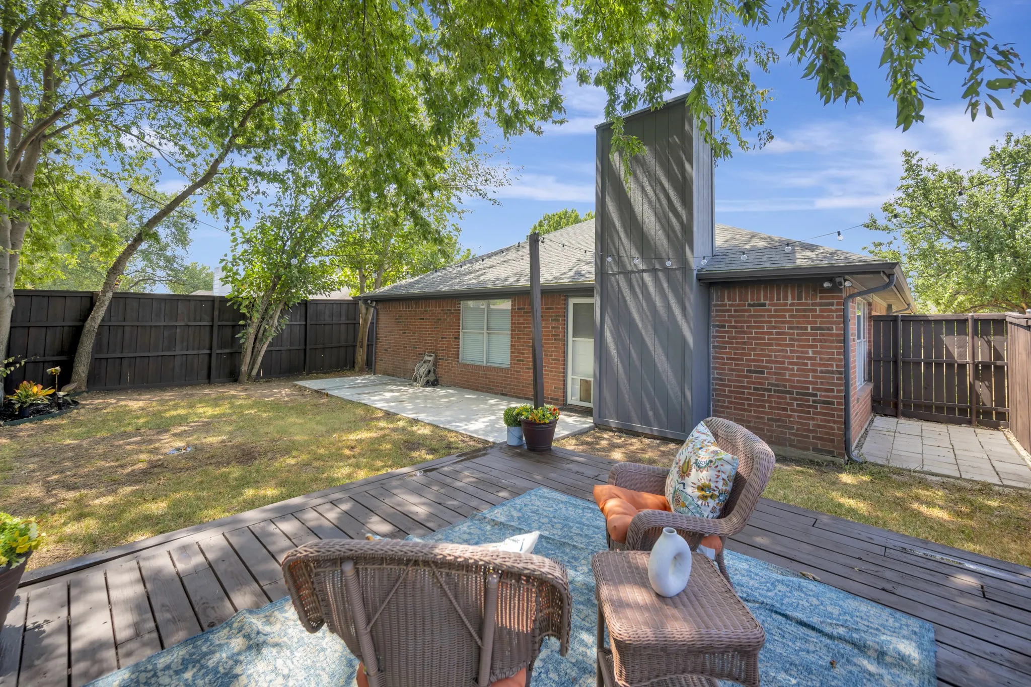 Single Family Residence For Sale in Tarrant County , 4220 Maryanne Place, Haltom City, Texas 76137, 3 Bedroom, 2 Bathroom, 2 Garage spaces, 1,714 Sqft, built in 1993, mls#21372171, Real Estate Agent in Haltom City, Homes For Sale in Tarrant county, Homes For Sale in Haltom City, Realtor in Haltom City Texas, Real Estate Brokerage Independent Realty Texas, Luminita Cordes Realtor