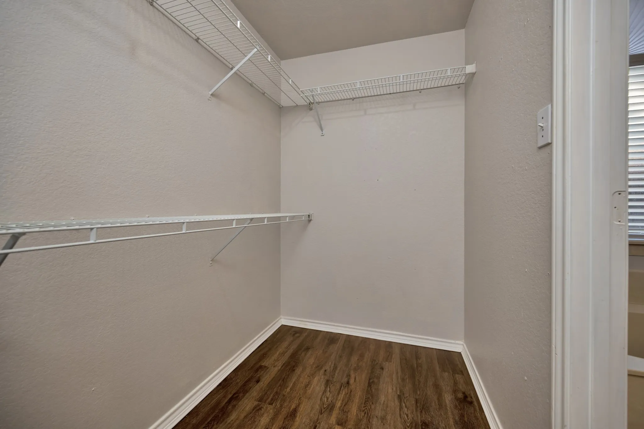 Single Family Residence For Sale in Tarrant County , 4220 Maryanne Place, Haltom City, Texas 76137, 3 Bedroom, 2 Bathroom, 2 Garage spaces, 1,714 Sqft, built in 1993, mls#21372171, Real Estate Agent in Haltom City, Homes For Sale in Tarrant county, Homes For Sale in Haltom City, Realtor in Haltom City Texas, Real Estate Brokerage Independent Realty Texas, Luminita Cordes Realtor