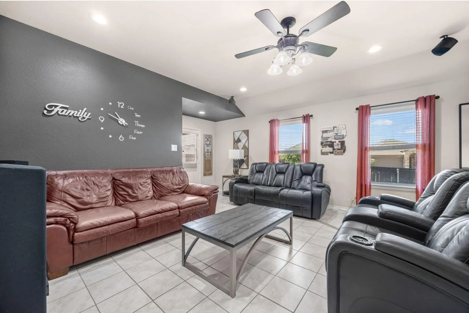 Single Family Residence For Rent in Collin County , 1400 Chrome Street, Princeton, Texas 75407, 4 Bedroom, 2 Bathroom, 2 Garage spaces, 1,891 Sqft, built in 2017, mls#21376183, Real Estate Agent in Princeton, Homes For Rent in Collin county, Homes For Rent in Princeton, Realtor in Princeton Texas, Real Estate Brokerage Independent Realty Texas, Luminita Cordes Realtor