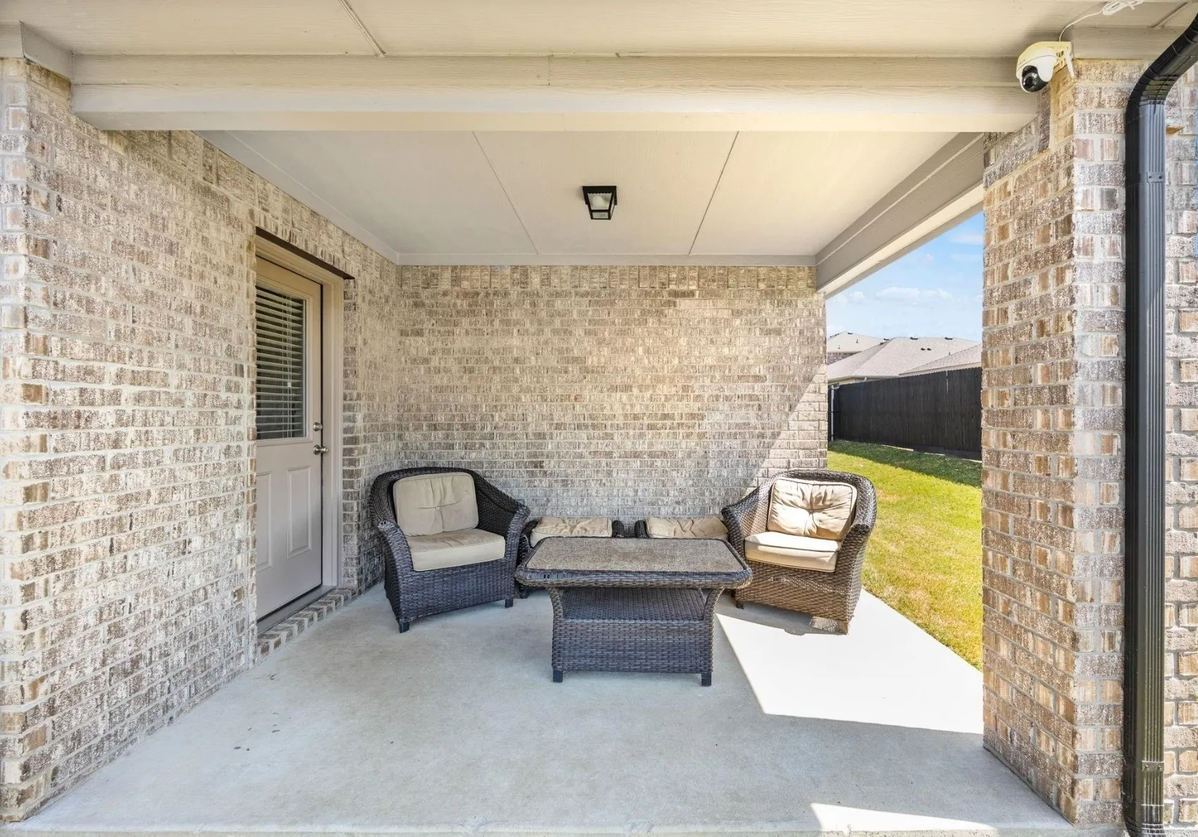 Single Family Residence For Rent in Collin County , 1400 Chrome Street, Princeton, Texas 75407, 4 Bedroom, 2 Bathroom, 2 Garage spaces, 1,891 Sqft, built in 2017, mls#21376183, Real Estate Agent in Princeton, Homes For Rent in Collin county, Homes For Rent in Princeton, Realtor in Princeton Texas, Real Estate Brokerage Independent Realty Texas, Luminita Cordes Realtor