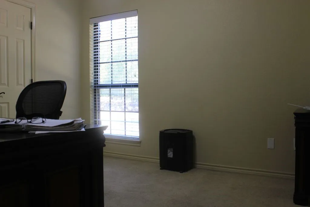 Single Family Residence For Sale in Wise County , 197 E Bay Drive, Bridgeport, Texas 76426, 4 Bedroom, 3 Bathroom, 2 Garage spaces, 2,443 Sqft, built in 2005, mls#21376144, Real Estate Agent in Bridgeport, Homes For Sale in Wise county, Homes For Sale in Bridgeport, Realtor in Bridgeport Texas, Real Estate Brokerage Independent Realty Texas, Luminita Cordes Realtor