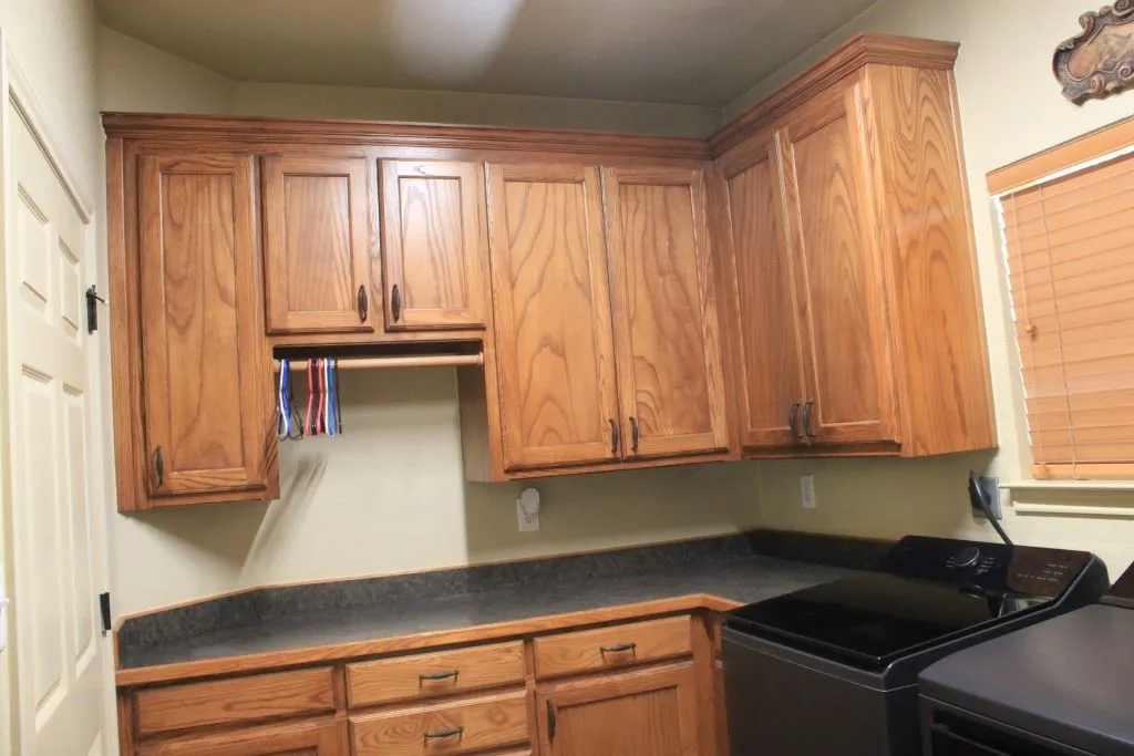 Single Family Residence For Sale in Wise County , 197 E Bay Drive, Bridgeport, Texas 76426, 4 Bedroom, 3 Bathroom, 2 Garage spaces, 2,443 Sqft, built in 2005, mls#21376144, Real Estate Agent in Bridgeport, Homes For Sale in Wise county, Homes For Sale in Bridgeport, Realtor in Bridgeport Texas, Real Estate Brokerage Independent Realty Texas, Luminita Cordes Realtor