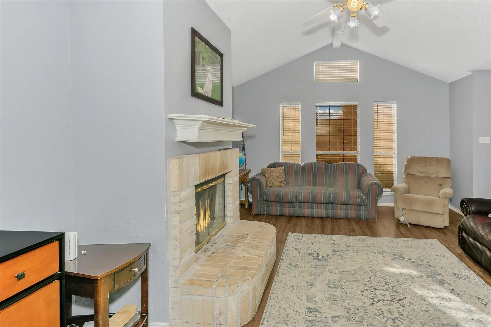 Single Family Residence For Sale in Parker County , 202 Lancelot Drive, Weatherford, Texas 76086, 3 Bedroom, 2 Bathroom, 2 Garage spaces, 1,336 Sqft, built in 1998, mls#21374813, Real Estate Agent in Weatherford, Homes For Sale in Parker county, Homes For Sale in Weatherford, Realtor in Weatherford Texas, Real Estate Brokerage Independent Realty Texas, Luminita Cordes Realtor
