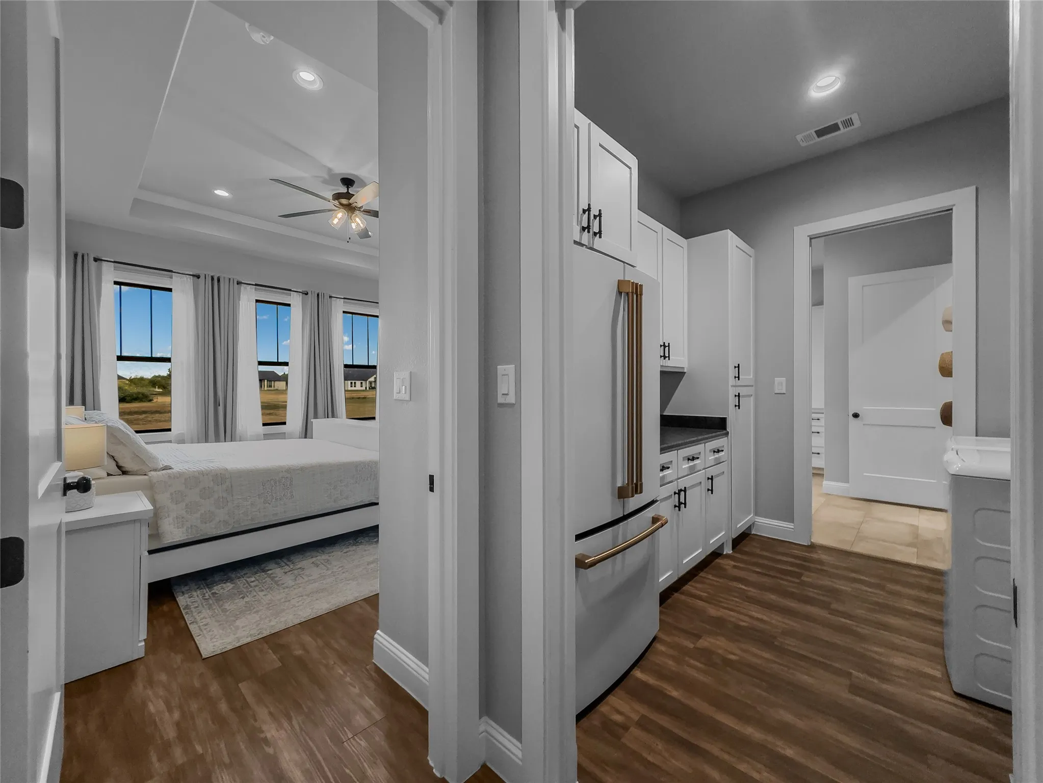 Single Family Residence For Sale in Hunt County , 6232 Purple English Oak Court, Royse City, Texas 75189, 4 Bedroom, 3 Bathroom, 2 Garage spaces, 2,716 Sqft, built in 2022, mls#21371202, Real Estate Agent in Royse City, Homes For Sale in Hunt county, Homes For Sale in Royse City, Realtor in Royse City Texas, Real Estate Brokerage Independent Realty Texas, Luminita Cordes Realtor