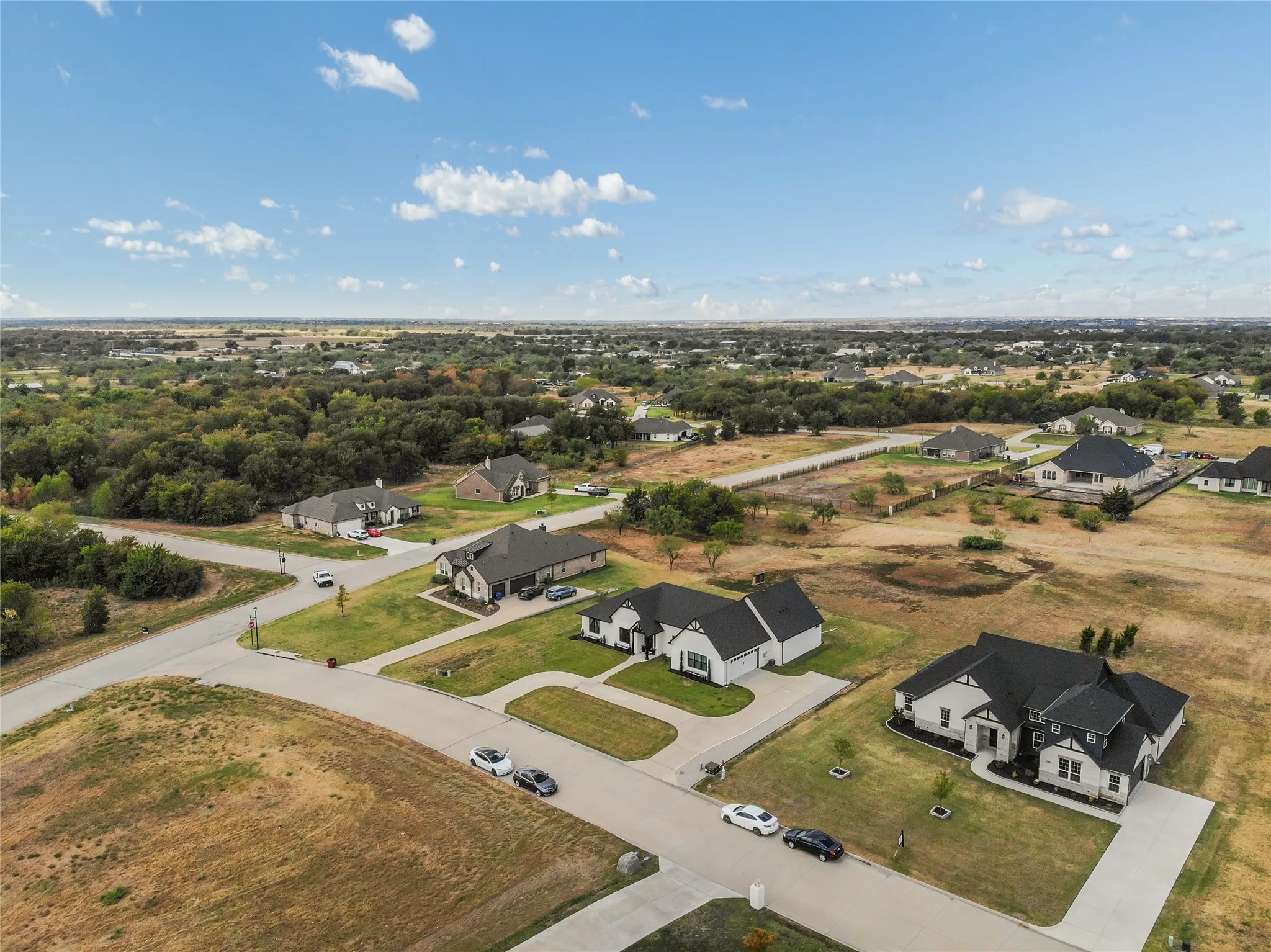 Single Family Residence For Sale in Hunt County , 6232 Purple English Oak Court, Royse City, Texas 75189, 4 Bedroom, 3 Bathroom, 2 Garage spaces, 2,716 Sqft, built in 2022, mls#21371202, Real Estate Agent in Royse City, Homes For Sale in Hunt county, Homes For Sale in Royse City, Realtor in Royse City Texas, Real Estate Brokerage Independent Realty Texas, Luminita Cordes Realtor
