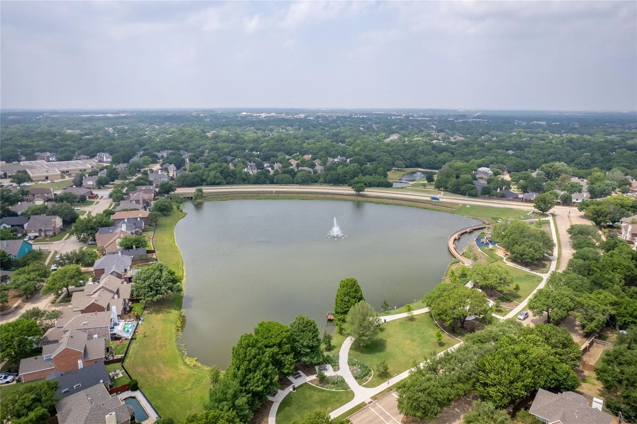 Single Family Residence For Rent in Denton County , 2508 Lakeshore Drive, Flower Mound, Texas 75028, 3 Bedroom, 2 Bathroom, 2 Garage spaces, 1,428 Sqft, built in 1992, mls#21348065, Real Estate Agent in Flower Mound, Homes For Rent in Denton county, Homes For Rent in Flower Mound, Realtor in Flower Mound Texas, Real Estate Brokerage Independent Realty Texas, Luminita Cordes Realtor