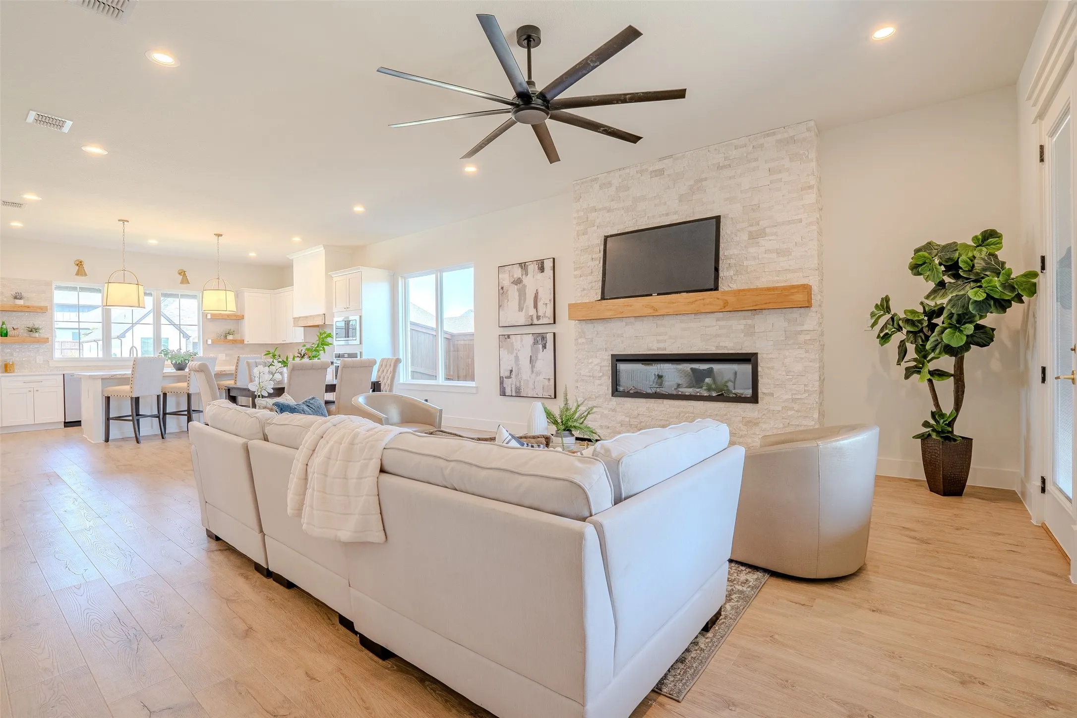 Single Family Residence For Sale in Tarrant County , 924 Claystone Ridge Drive, Fort Worth, Texas 76028, 4 Bedroom, 3 Bathroom, 2 Garage spaces, 2,711 Sqft, built in 2026, mls#21376219, Real Estate Agent in Fort Worth, Homes For Sale in Tarrant county, Homes For Sale in Fort Worth, Realtor in Fort Worth Texas, Real Estate Brokerage Independent Realty Texas, Luminita Cordes Realtor