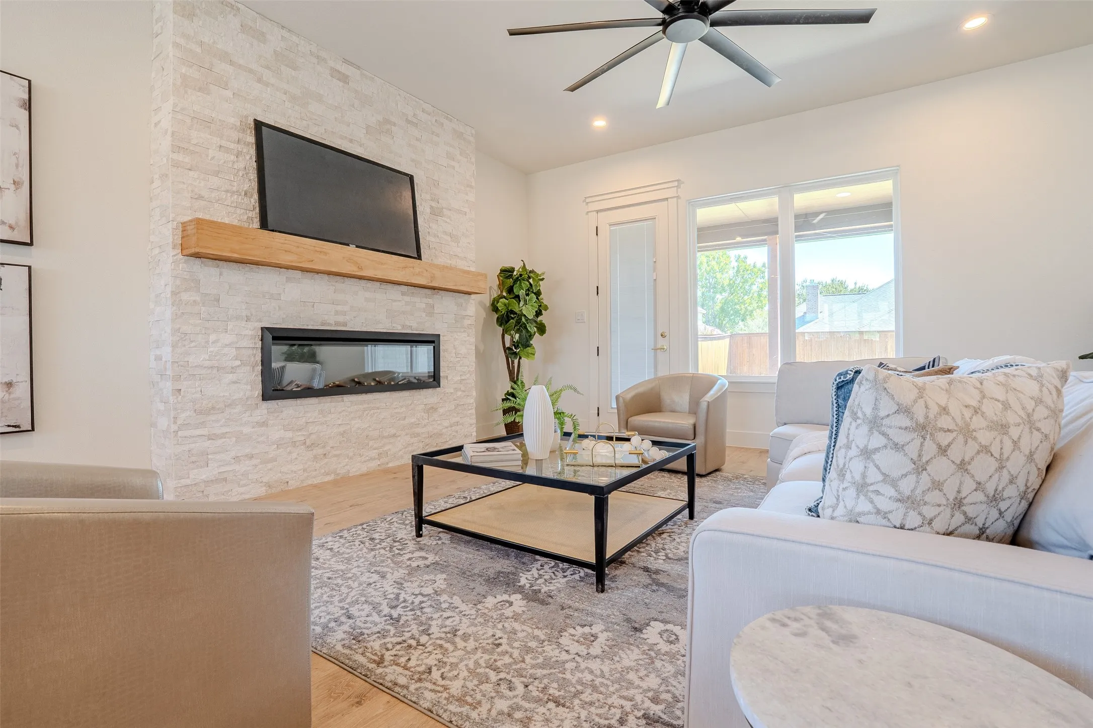 Single Family Residence For Sale in Tarrant County , 924 Claystone Ridge Drive, Fort Worth, Texas 76028, 4 Bedroom, 3 Bathroom, 2 Garage spaces, 2,711 Sqft, built in 2026, mls#21376219, Real Estate Agent in Fort Worth, Homes For Sale in Tarrant county, Homes For Sale in Fort Worth, Realtor in Fort Worth Texas, Real Estate Brokerage Independent Realty Texas, Luminita Cordes Realtor