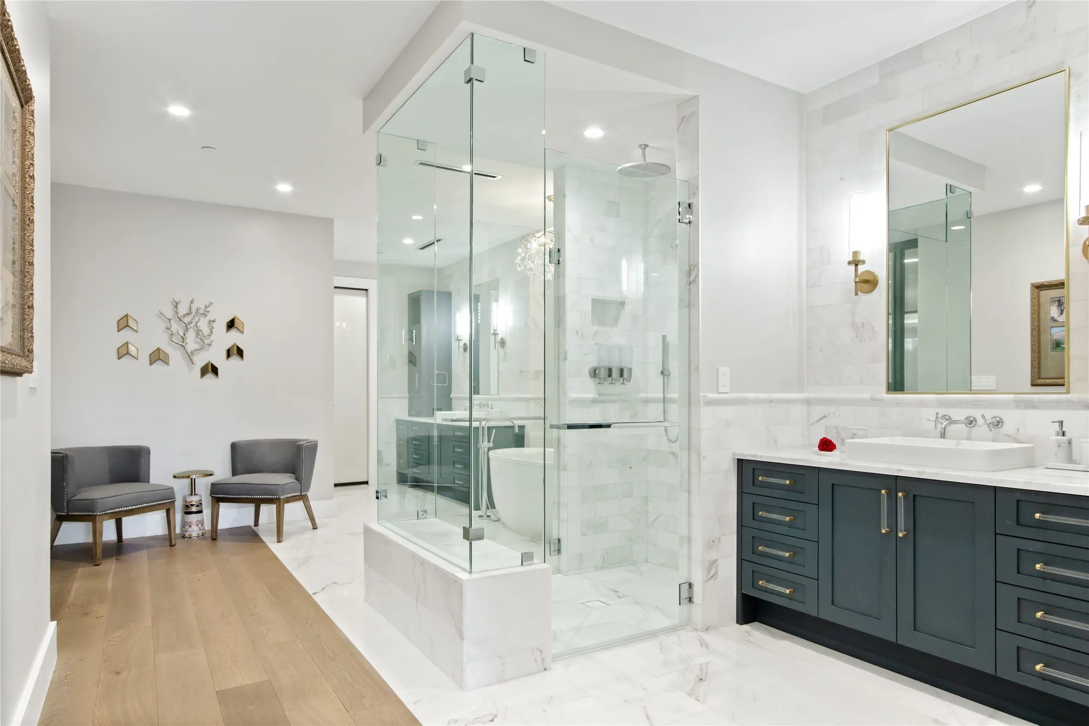 Condominium For Sale in Tarrant County , 350 Central Avenue 306, Southlake, Texas 76092, 3 Bedroom, 3 Bathroom, 2 Garage spaces, 2,470 Sqft, built in 2021, mls#21375869, Real Estate Agent in Southlake, Homes For Sale in Tarrant county, Homes For Sale in Southlake, Realtor in Southlake Texas, Real Estate Brokerage Independent Realty Texas, Luminita Cordes Realtor