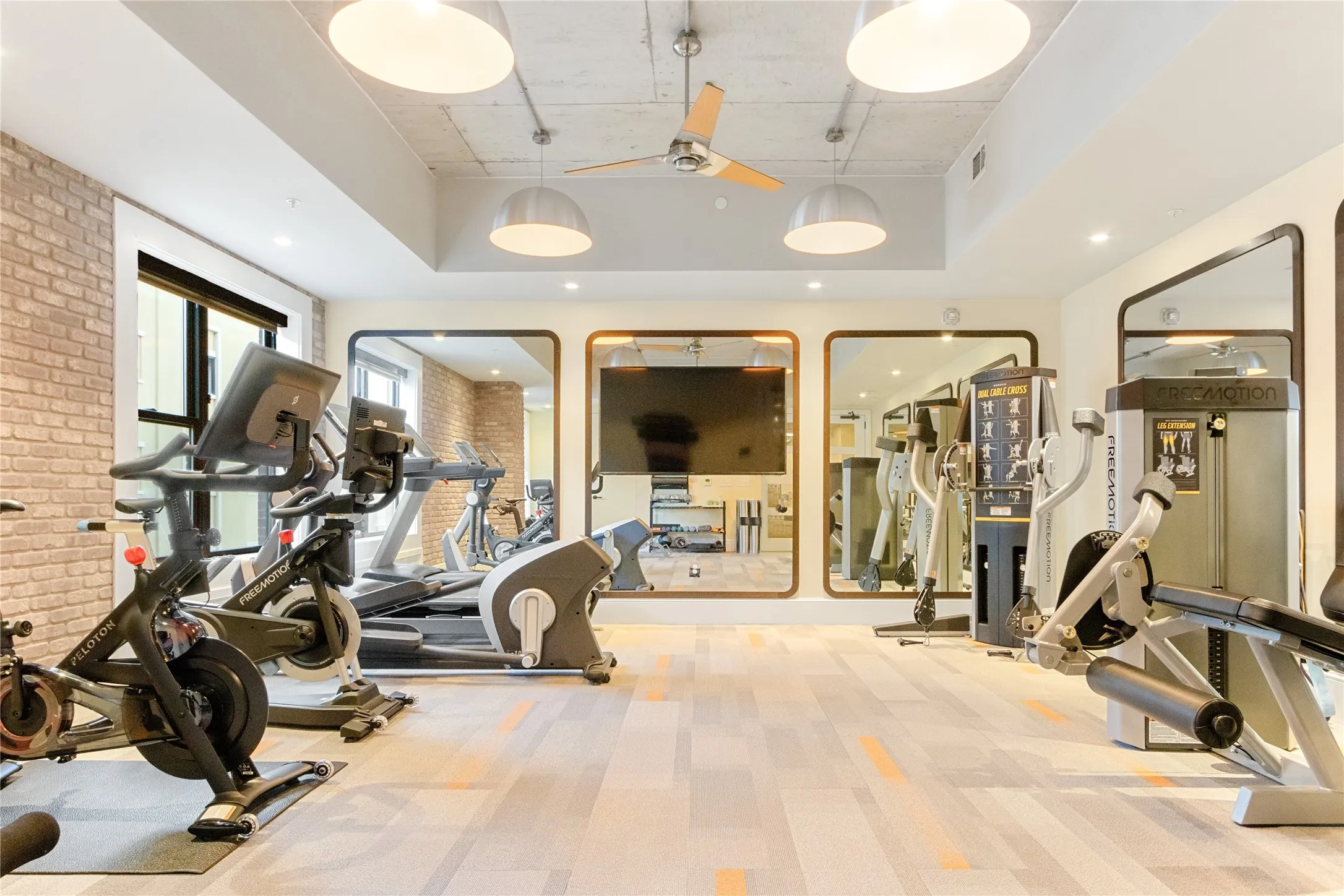 Condominium For Sale in Tarrant County , 350 Central Avenue 306, Southlake, Texas 76092, 3 Bedroom, 3 Bathroom, 2 Garage spaces, 2,470 Sqft, built in 2021, mls#21375869, Real Estate Agent in Southlake, Homes For Sale in Tarrant county, Homes For Sale in Southlake, Realtor in Southlake Texas, Real Estate Brokerage Independent Realty Texas, Luminita Cordes Realtor