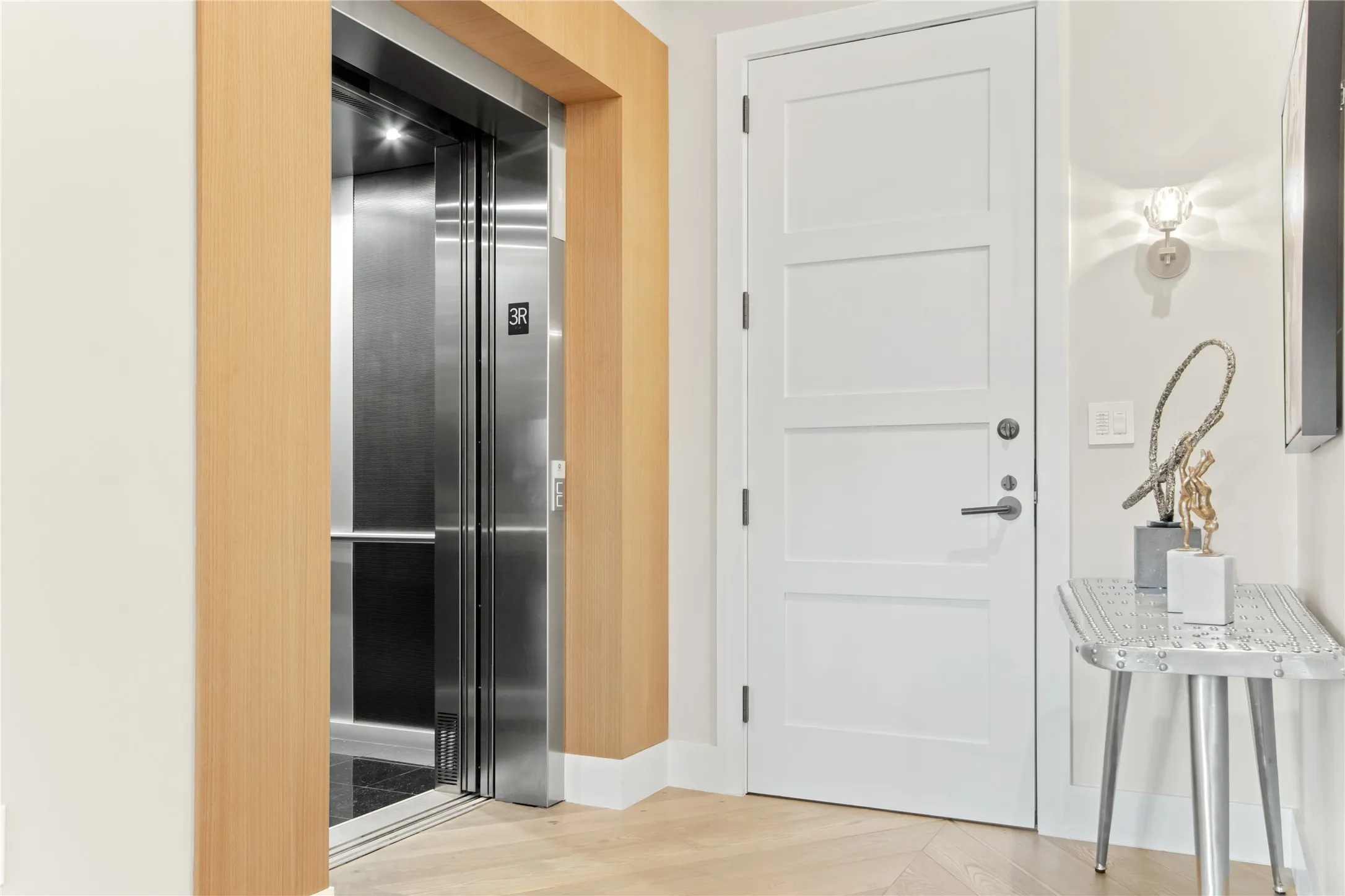 Condominium For Sale in Tarrant County , 350 Central Avenue 306, Southlake, Texas 76092, 3 Bedroom, 3 Bathroom, 2 Garage spaces, 2,470 Sqft, built in 2021, mls#21375869, Real Estate Agent in Southlake, Homes For Sale in Tarrant county, Homes For Sale in Southlake, Realtor in Southlake Texas, Real Estate Brokerage Independent Realty Texas, Luminita Cordes Realtor