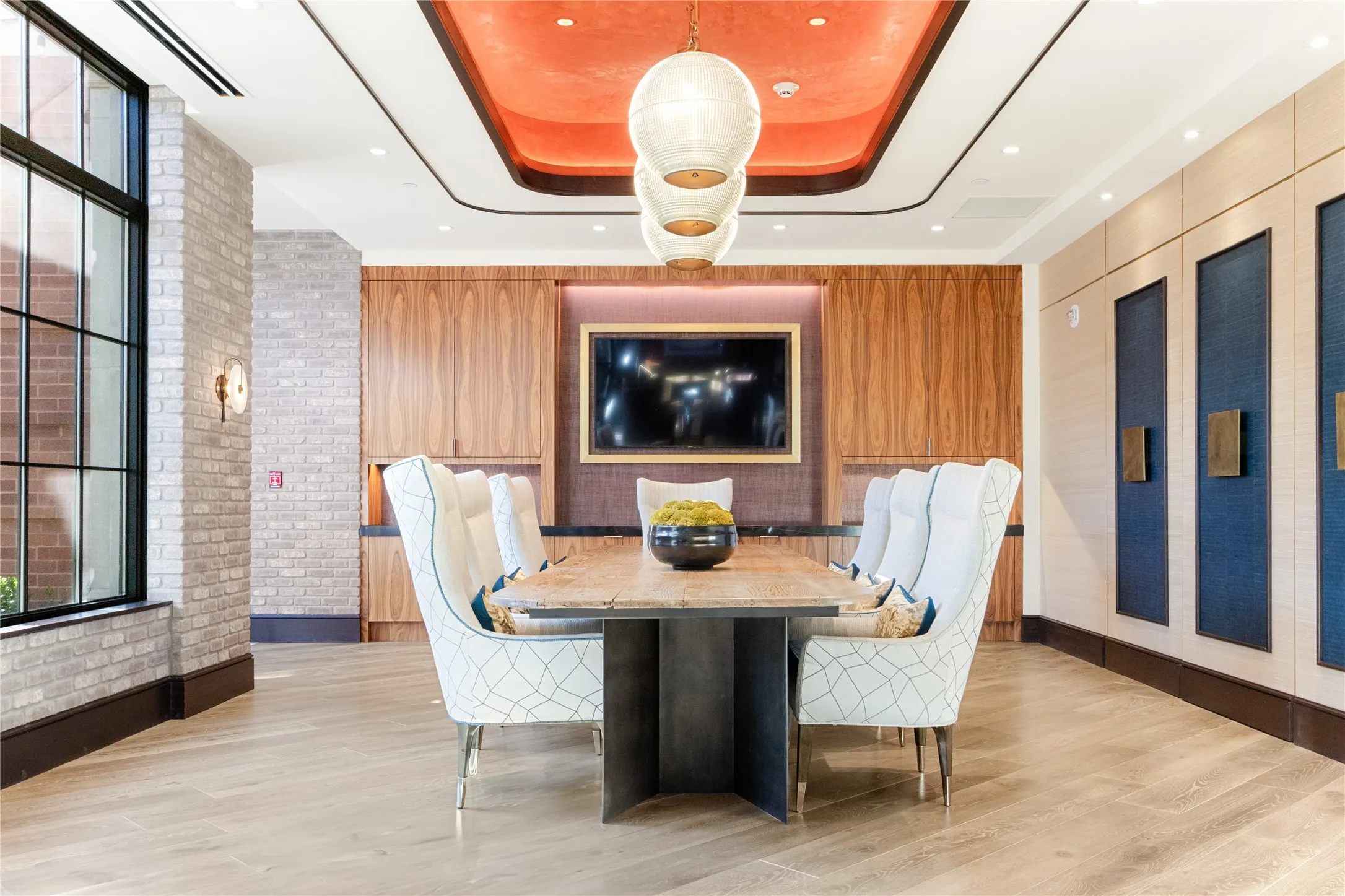 Condominium For Sale in Tarrant County , 350 Central Avenue 306, Southlake, Texas 76092, 3 Bedroom, 3 Bathroom, 2 Garage spaces, 2,470 Sqft, built in 2021, mls#21375869, Real Estate Agent in Southlake, Homes For Sale in Tarrant county, Homes For Sale in Southlake, Realtor in Southlake Texas, Real Estate Brokerage Independent Realty Texas, Luminita Cordes Realtor