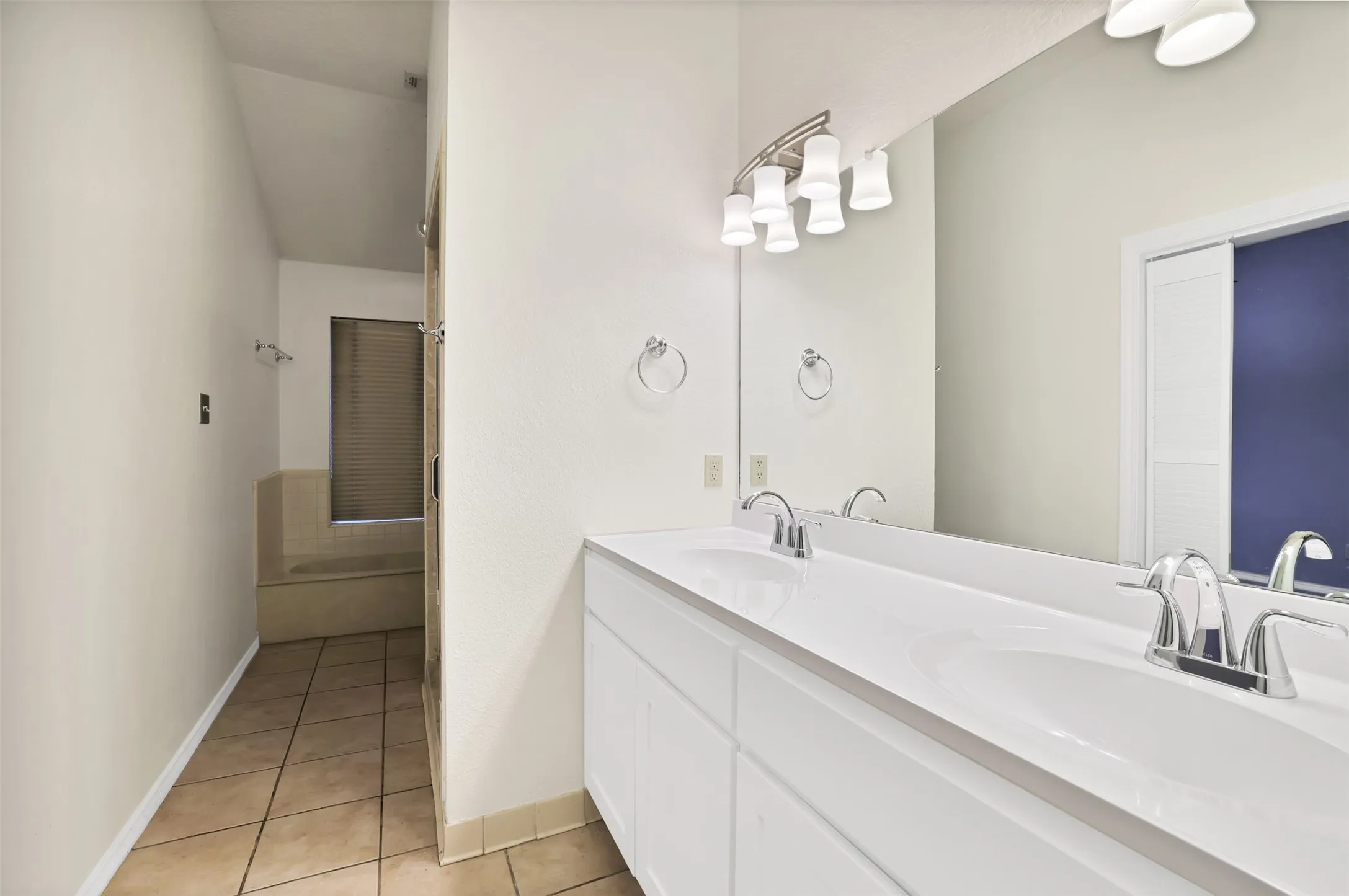 master bath with two sinks