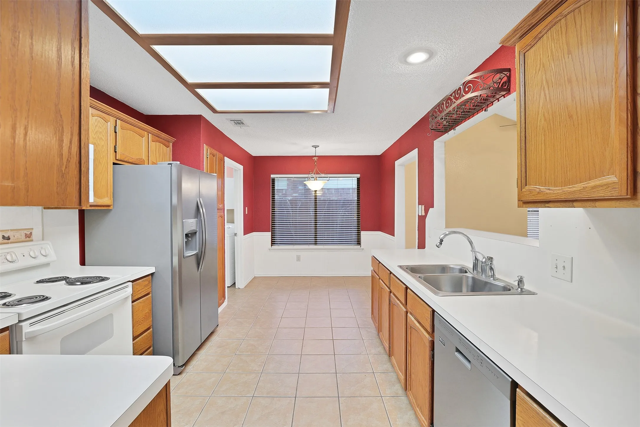 Electric range, dishwasher