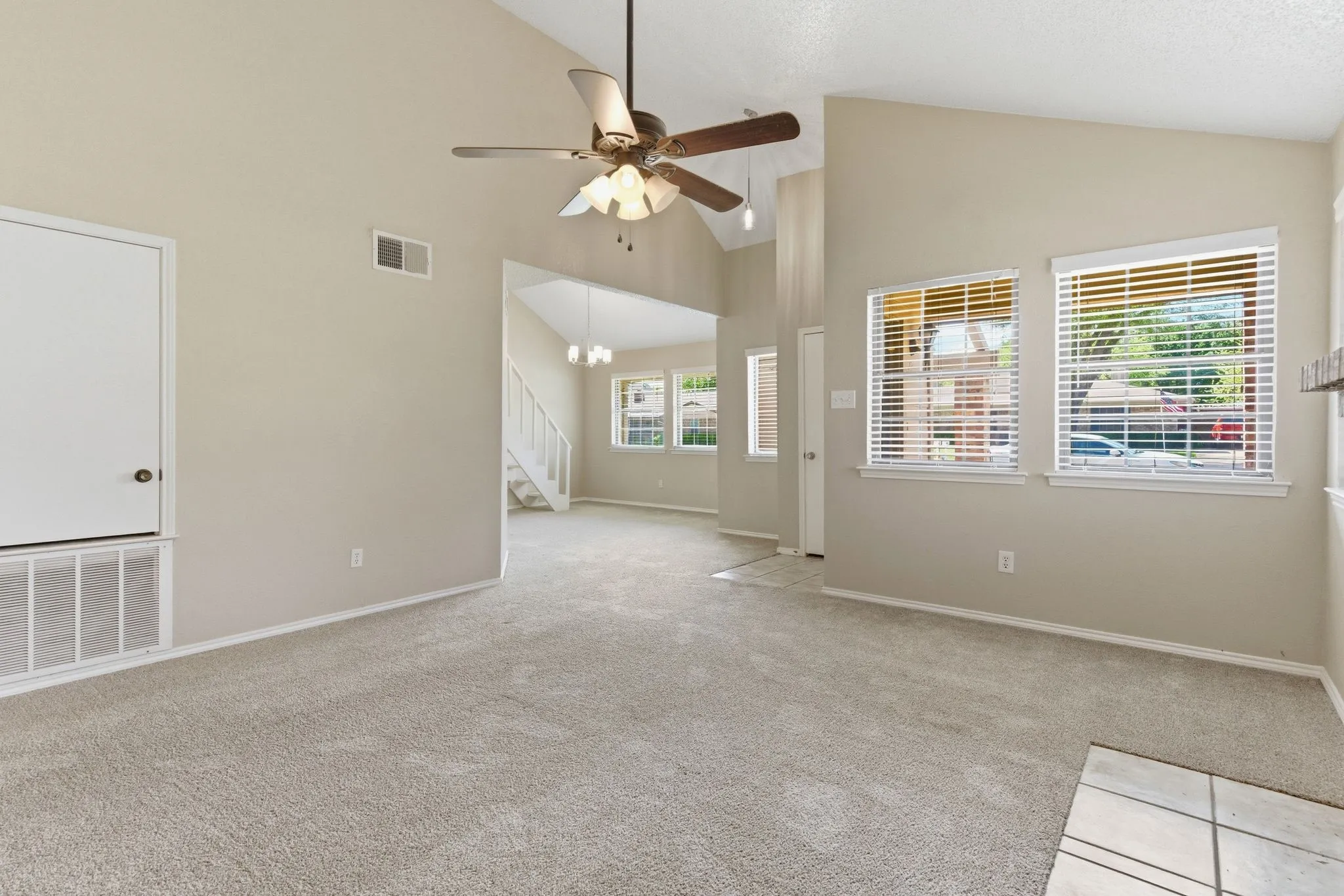 Duplex For Rent in Tarrant County , 801 Windcrest Drive, Keller, Texas 76248, 2 Bedroom, 1 Bathroom, Garage spaces, 986 Sqft, built in 1983, mls#21376220, Real Estate Agent in Keller, Homes For Rent in Tarrant county, Homes For Rent in Keller, Realtor in Keller Texas, Real Estate Brokerage Independent Realty Texas, Luminita Cordes Realtor