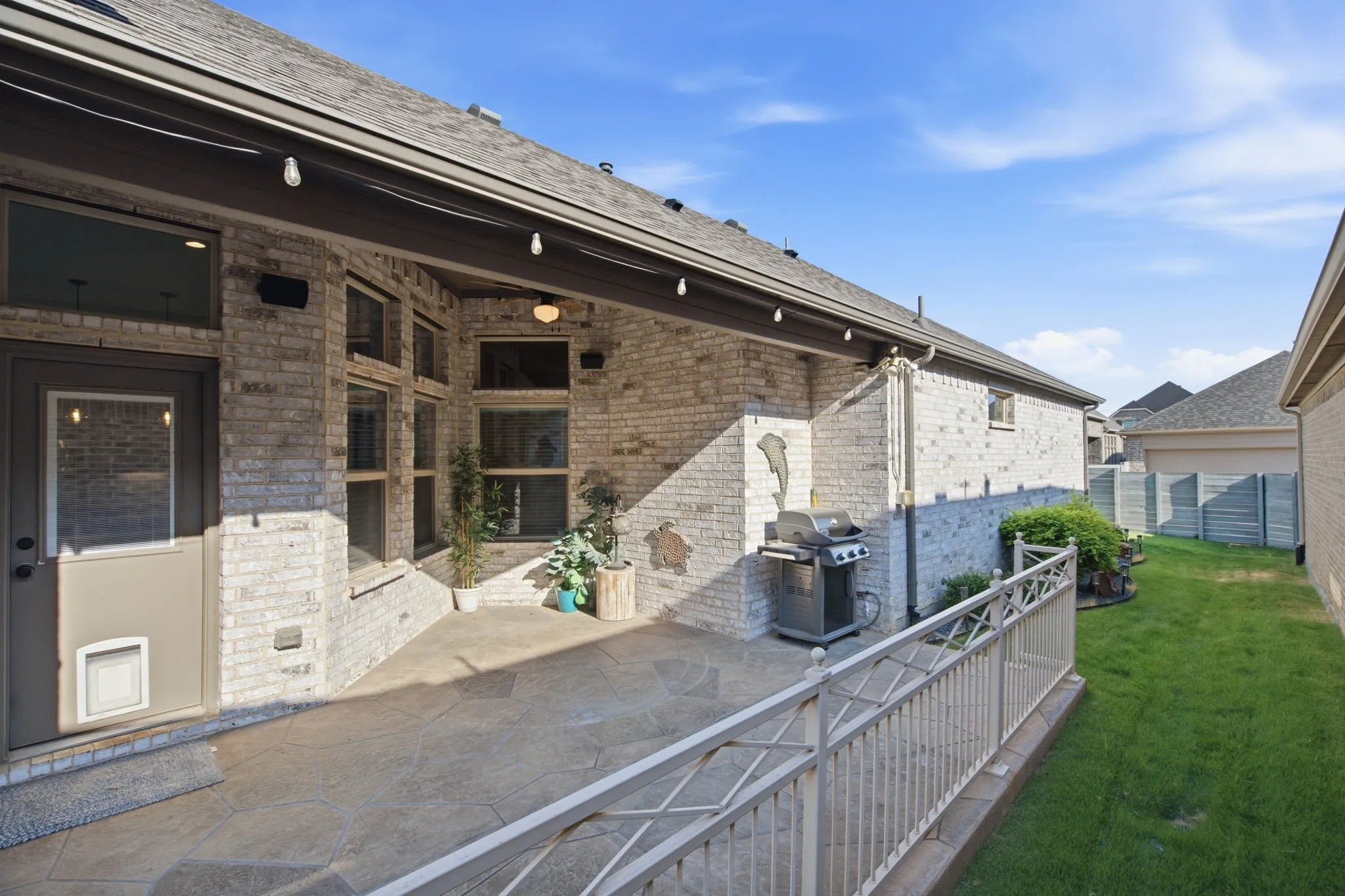 Single Family Residence For Sale in Denton County , 908 Plaza Lane, Argyle, Texas 76226, 3 Bedroom, 2 Bathroom, 2 Garage spaces, 1,885 Sqft, built in 2019, mls#21376172, Real Estate Agent in Argyle, Homes For Sale in Denton county, Homes For Sale in Argyle, Realtor in Argyle Texas, Real Estate Brokerage Independent Realty Texas, Luminita Cordes Realtor