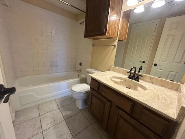 Bathroom 1 with bathtub