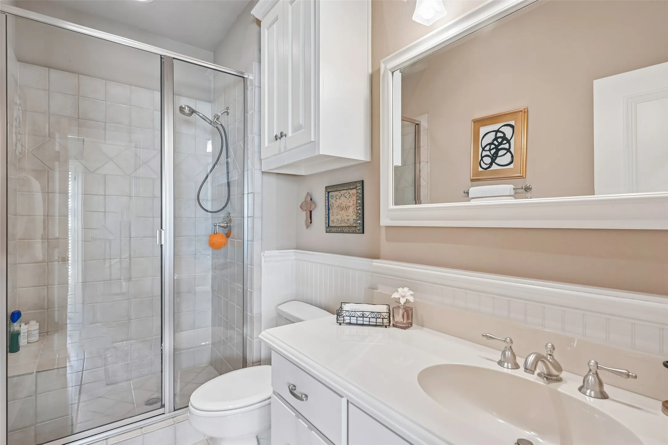 Single Family Residence For Sale in Dallas County , 3133 Purdue Avenue, University Park, Texas 75225, 5 Bedroom, 8 Bathroom, 2 Garage spaces, 6,376 Sqft, built in 2001, mls#21372986, Real Estate Agent in University Park, Homes For Sale in Dallas county, Homes For Sale in University Park, Realtor in University Park Texas, Real Estate Brokerage Independent Realty Texas, Luminita Cordes Realtor