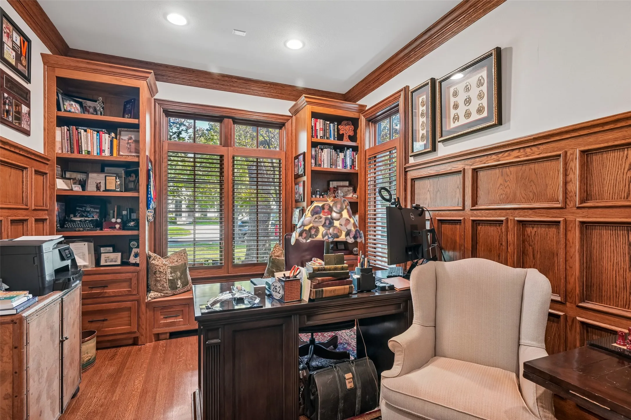 Single Family Residence For Sale in Dallas County , 3133 Purdue Avenue, University Park, Texas 75225, 5 Bedroom, 8 Bathroom, 2 Garage spaces, 6,376 Sqft, built in 2001, mls#21372986, Real Estate Agent in University Park, Homes For Sale in Dallas county, Homes For Sale in University Park, Realtor in University Park Texas, Real Estate Brokerage Independent Realty Texas, Luminita Cordes Realtor