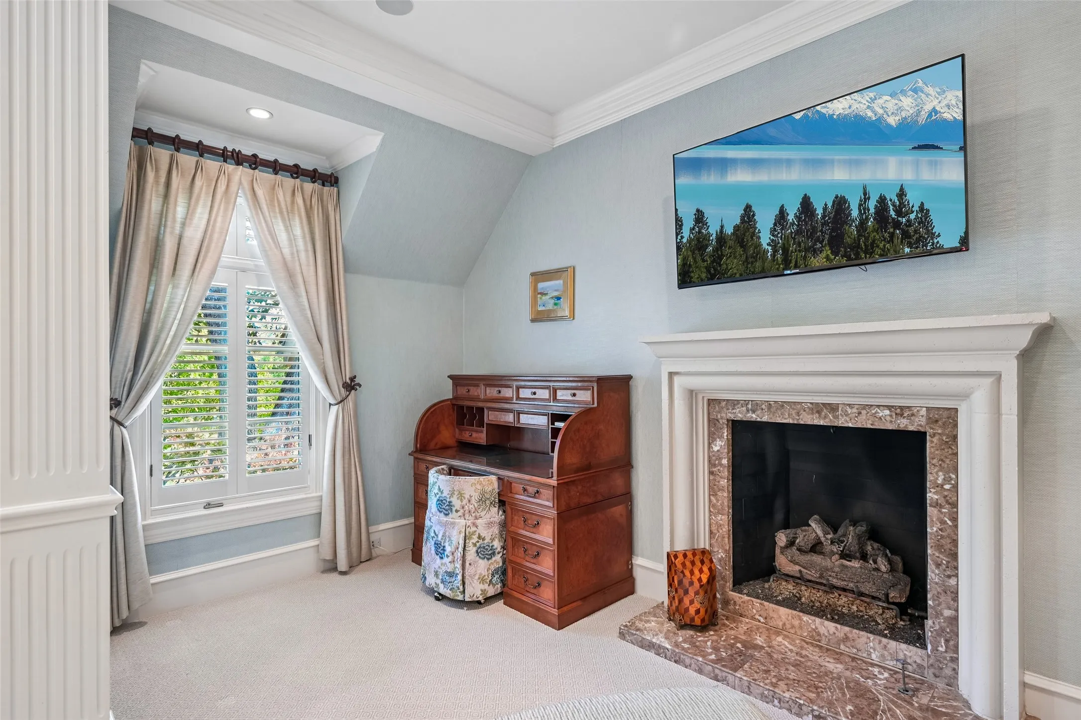 Single Family Residence For Sale in Dallas County , 3133 Purdue Avenue, University Park, Texas 75225, 5 Bedroom, 8 Bathroom, 2 Garage spaces, 6,376 Sqft, built in 2001, mls#21372986, Real Estate Agent in University Park, Homes For Sale in Dallas county, Homes For Sale in University Park, Realtor in University Park Texas, Real Estate Brokerage Independent Realty Texas, Luminita Cordes Realtor