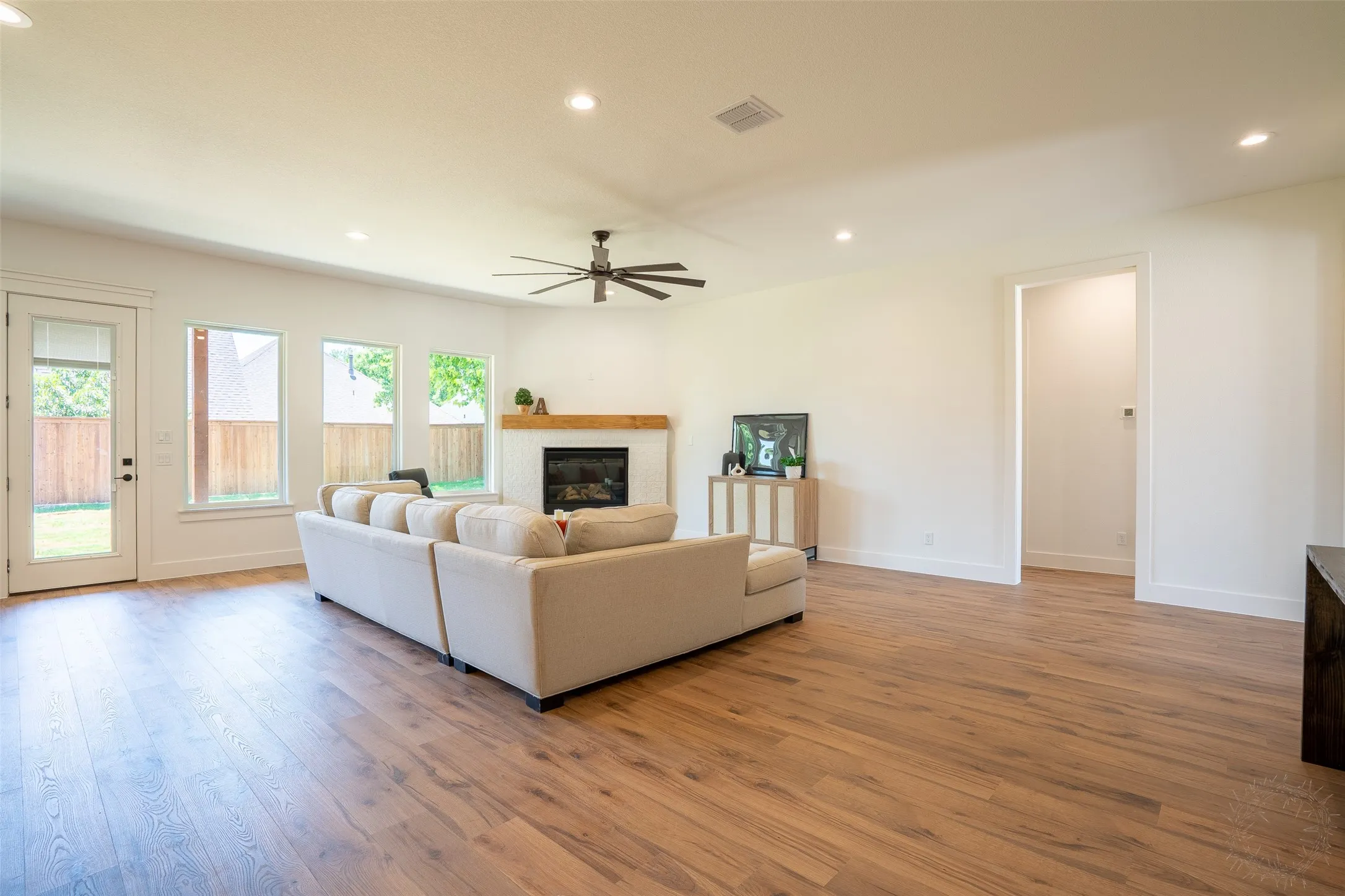 Single Family Residence For Sale in Tarrant County , 944 Claystone Ridge Drive, Fort Worth, Texas 76028, 3 Bedroom, 2 Bathroom, 2 Garage spaces, 2,470 Sqft, built in 2026, mls#21376247, Real Estate Agent in Fort Worth, Homes For Sale in Tarrant county, Homes For Sale in Fort Worth, Realtor in Fort Worth Texas, Real Estate Brokerage Independent Realty Texas, Luminita Cordes Realtor