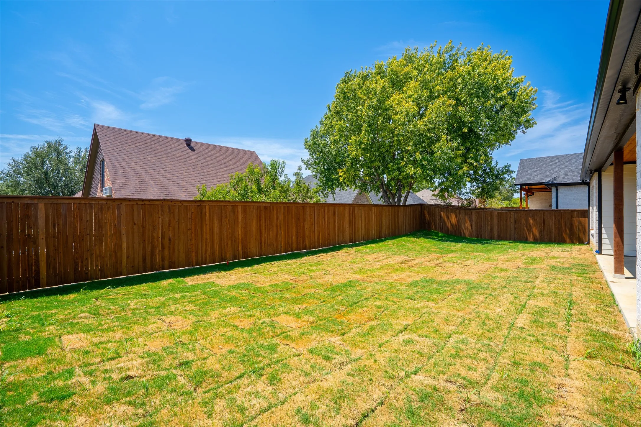 Single Family Residence For Sale in Tarrant County , 944 Claystone Ridge Drive, Fort Worth, Texas 76028, 3 Bedroom, 2 Bathroom, 2 Garage spaces, 2,470 Sqft, built in 2026, mls#21376247, Real Estate Agent in Fort Worth, Homes For Sale in Tarrant county, Homes For Sale in Fort Worth, Realtor in Fort Worth Texas, Real Estate Brokerage Independent Realty Texas, Luminita Cordes Realtor