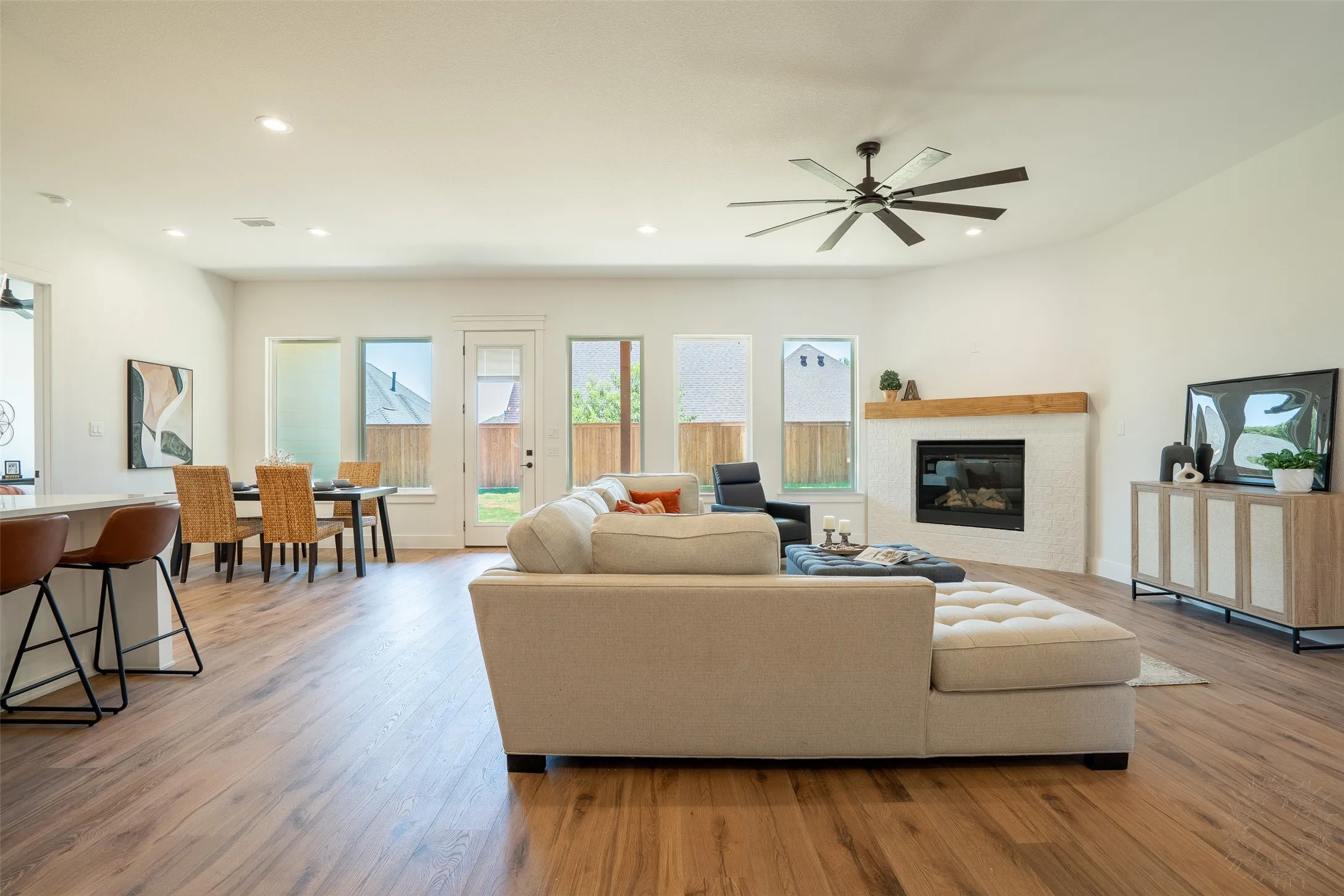 Single Family Residence For Sale in Tarrant County , 944 Claystone Ridge Drive, Fort Worth, Texas 76028, 3 Bedroom, 2 Bathroom, 2 Garage spaces, 2,470 Sqft, built in 2026, mls#21376247, Real Estate Agent in Fort Worth, Homes For Sale in Tarrant county, Homes For Sale in Fort Worth, Realtor in Fort Worth Texas, Real Estate Brokerage Independent Realty Texas, Luminita Cordes Realtor